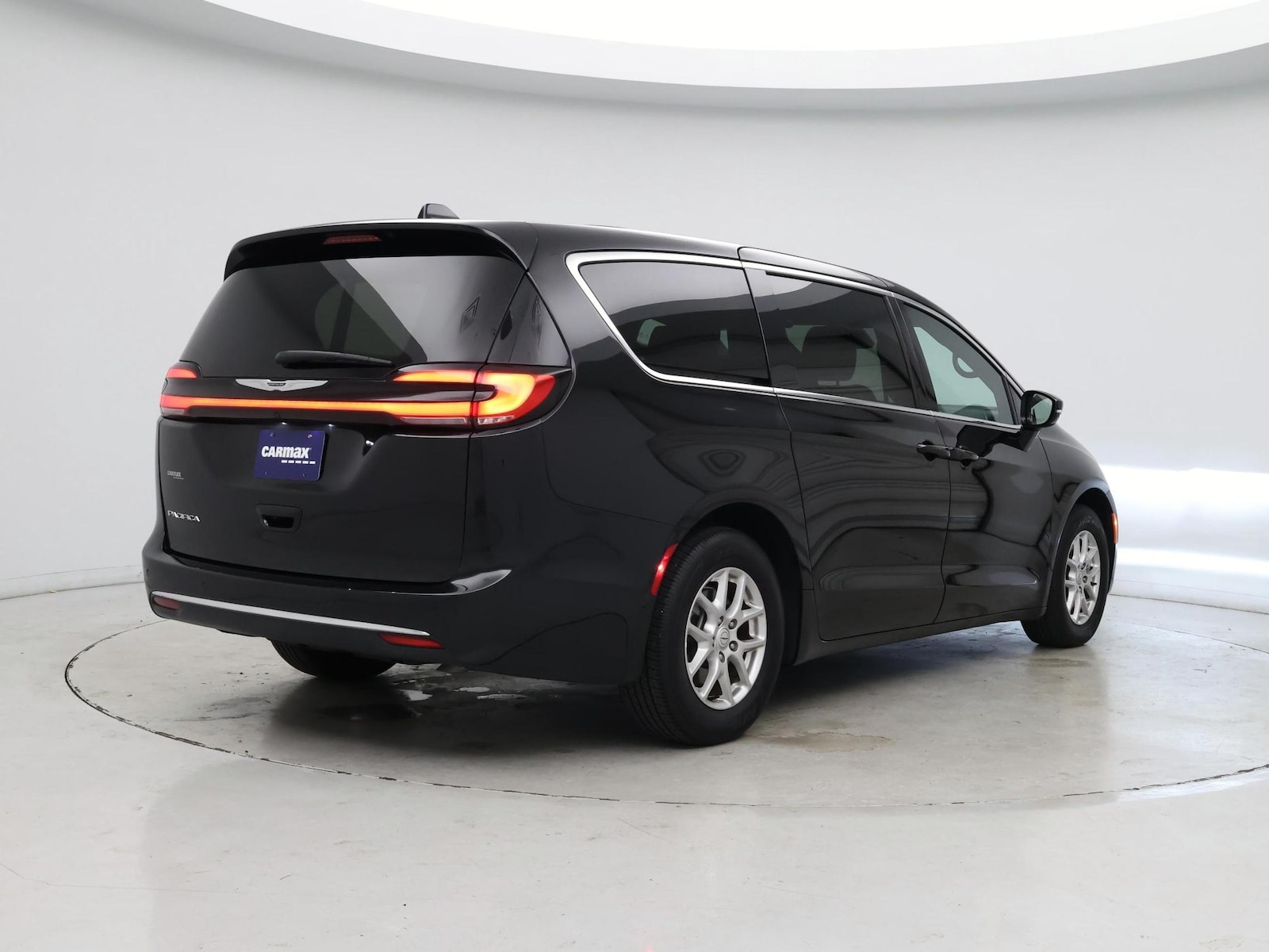 2025 Chrysler Pacifica Select - Photo 9