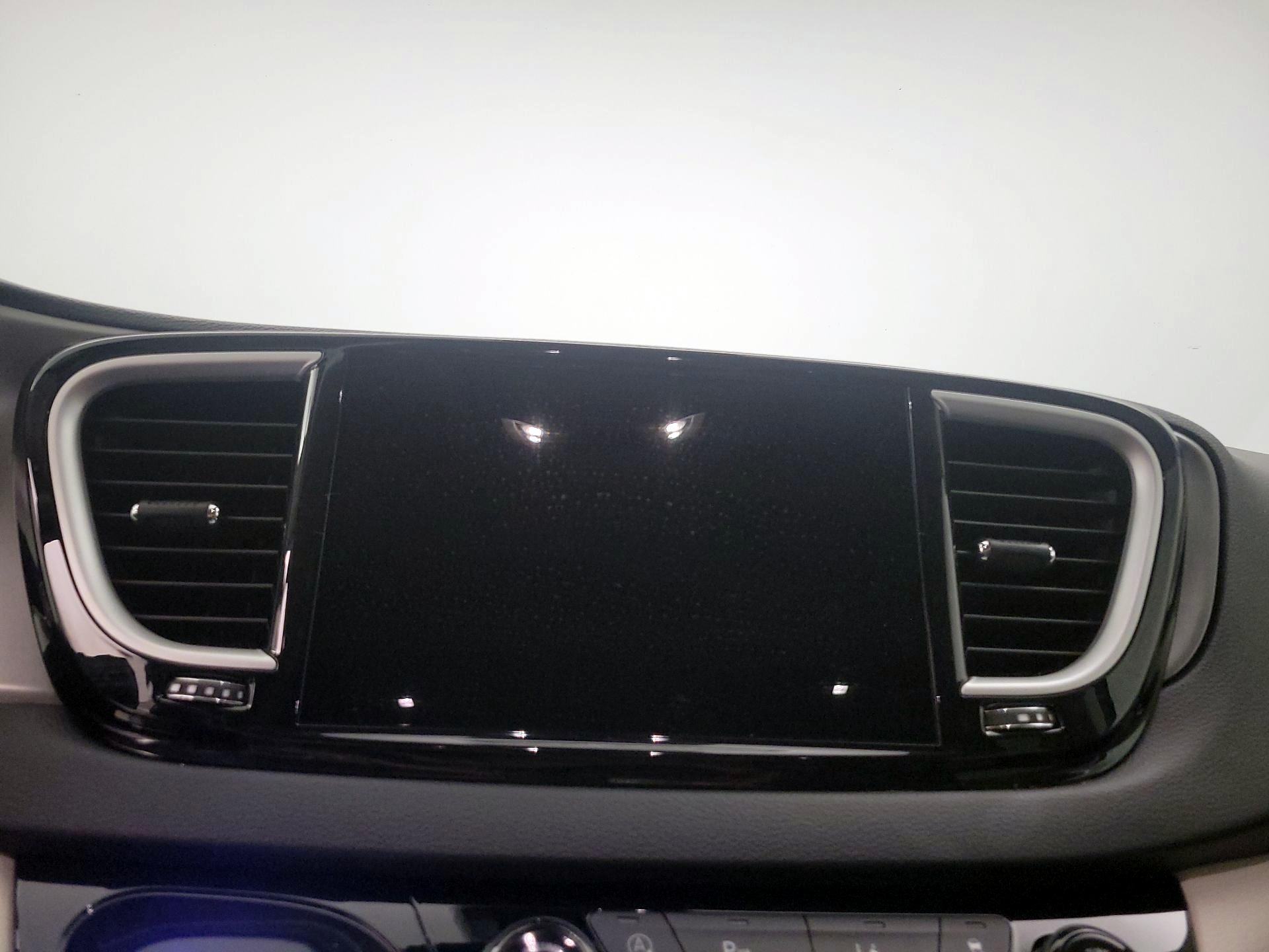 Thumbnail: 2023 Chrysler Pacifica - 14