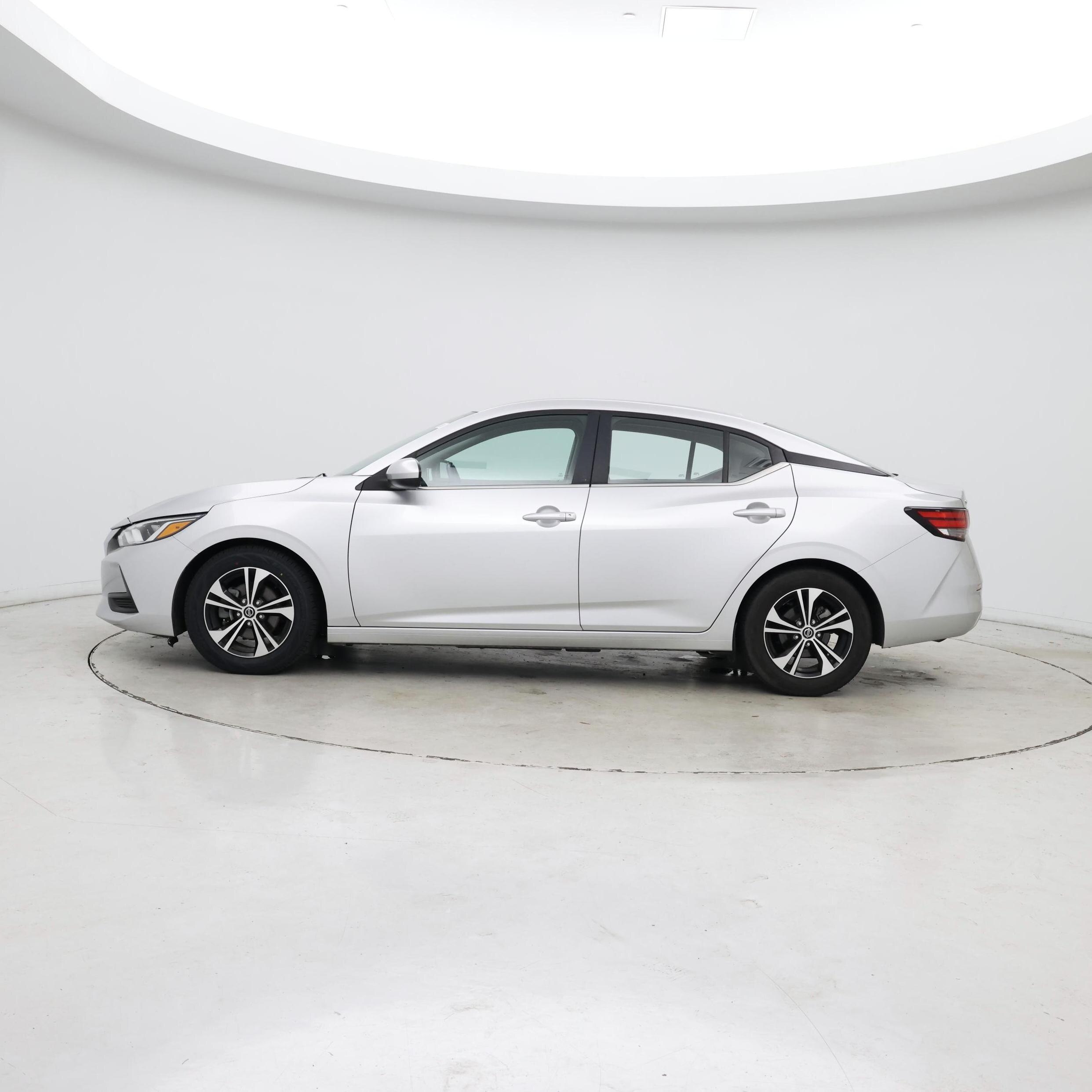 Thumbnail: 2021 Nissan Sentra - 3