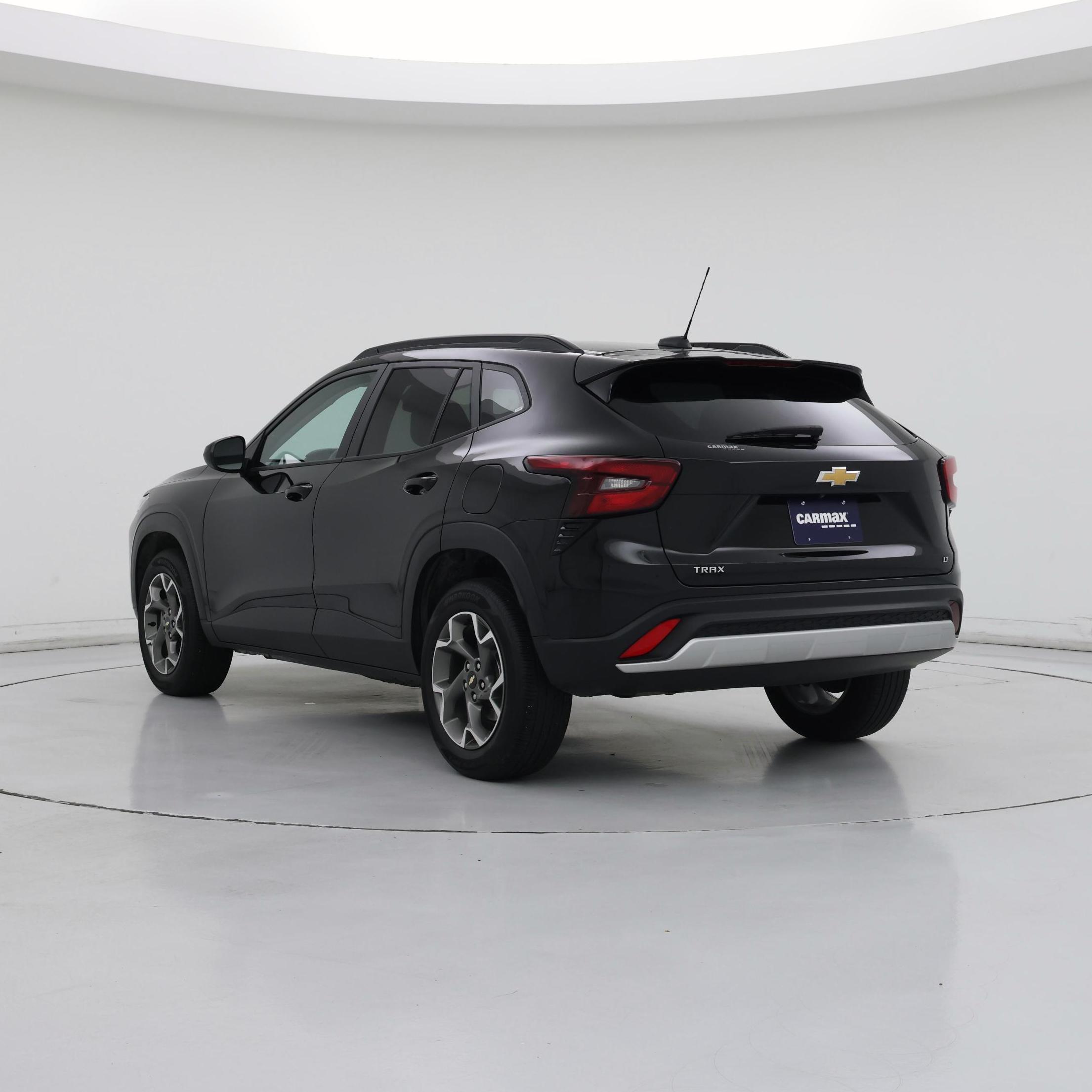 Thumbnail: 2025 Chevrolet Trax - 2