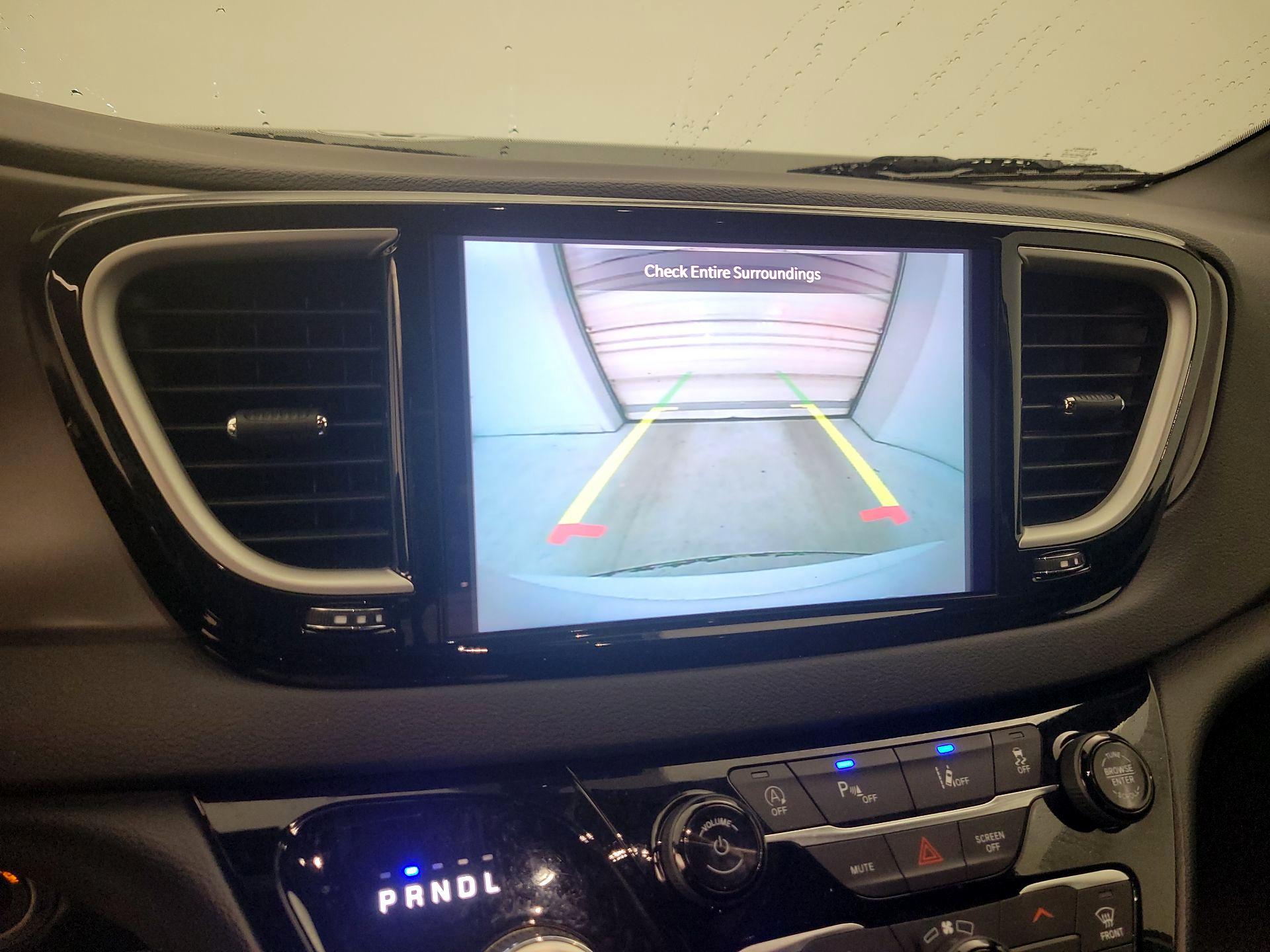Thumbnail: 2025 Chrysler Pacifica - 13
