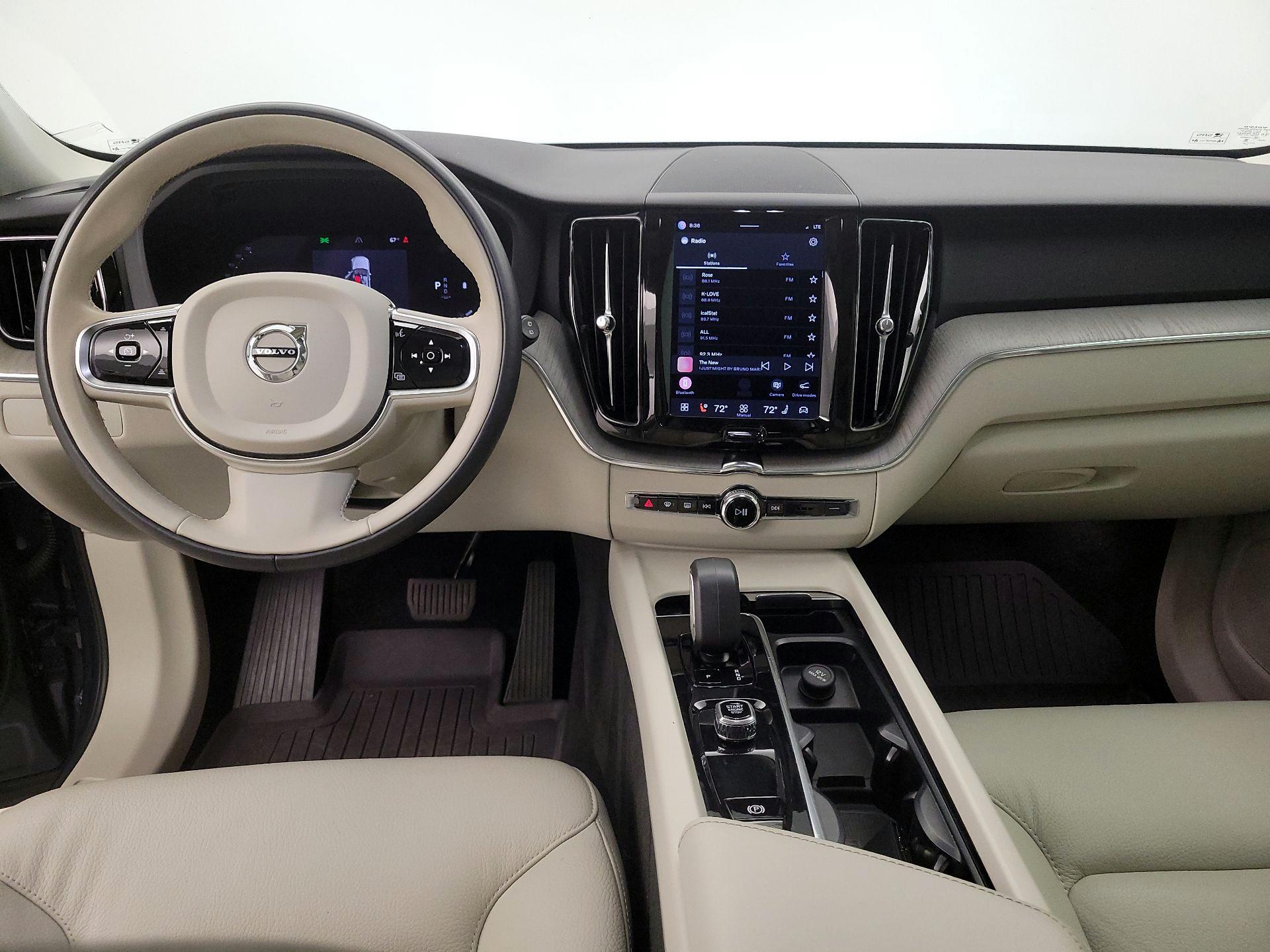 Thumbnail: 2023 Volvo XC60 - 9