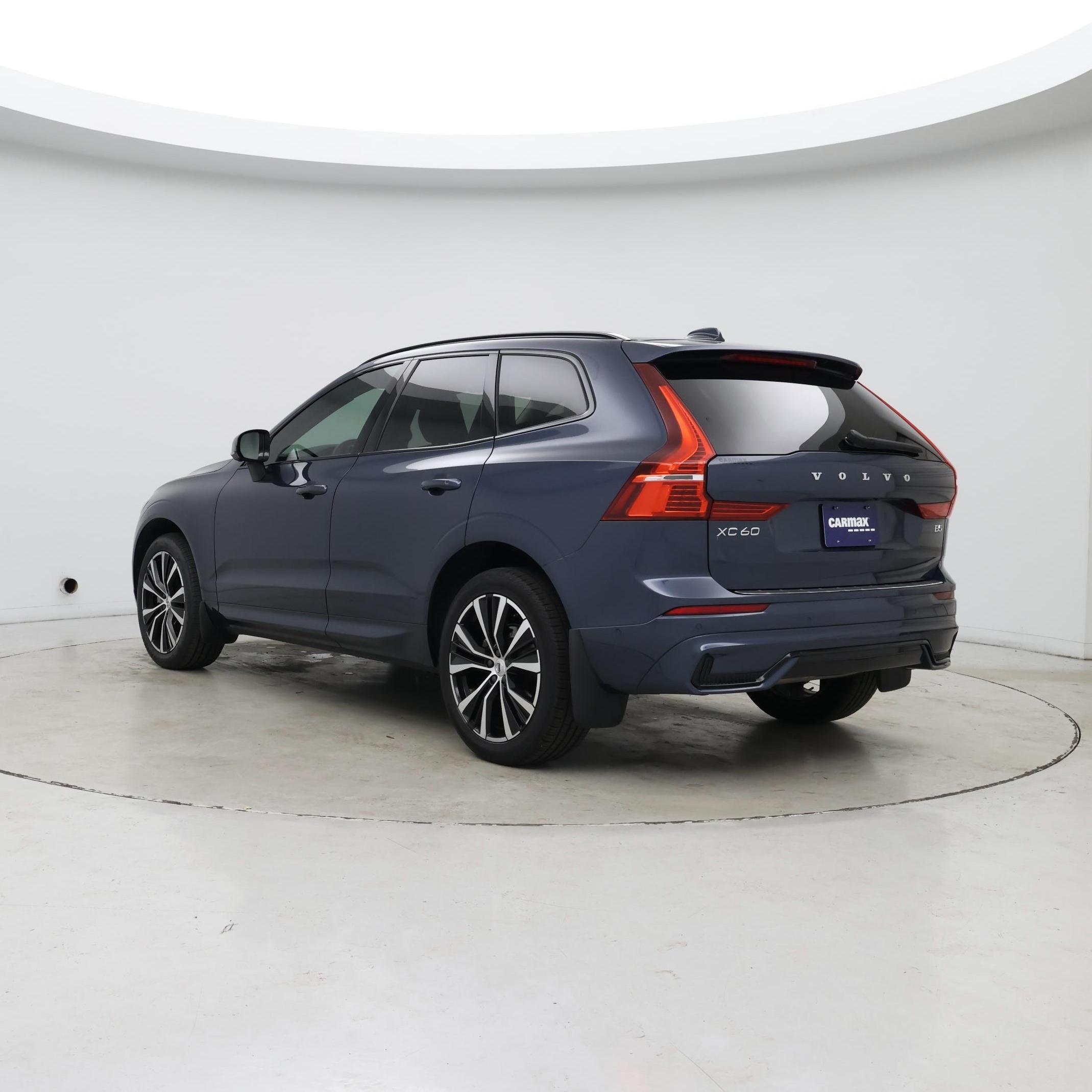 Thumbnail: 2023 Volvo XC60 - 2