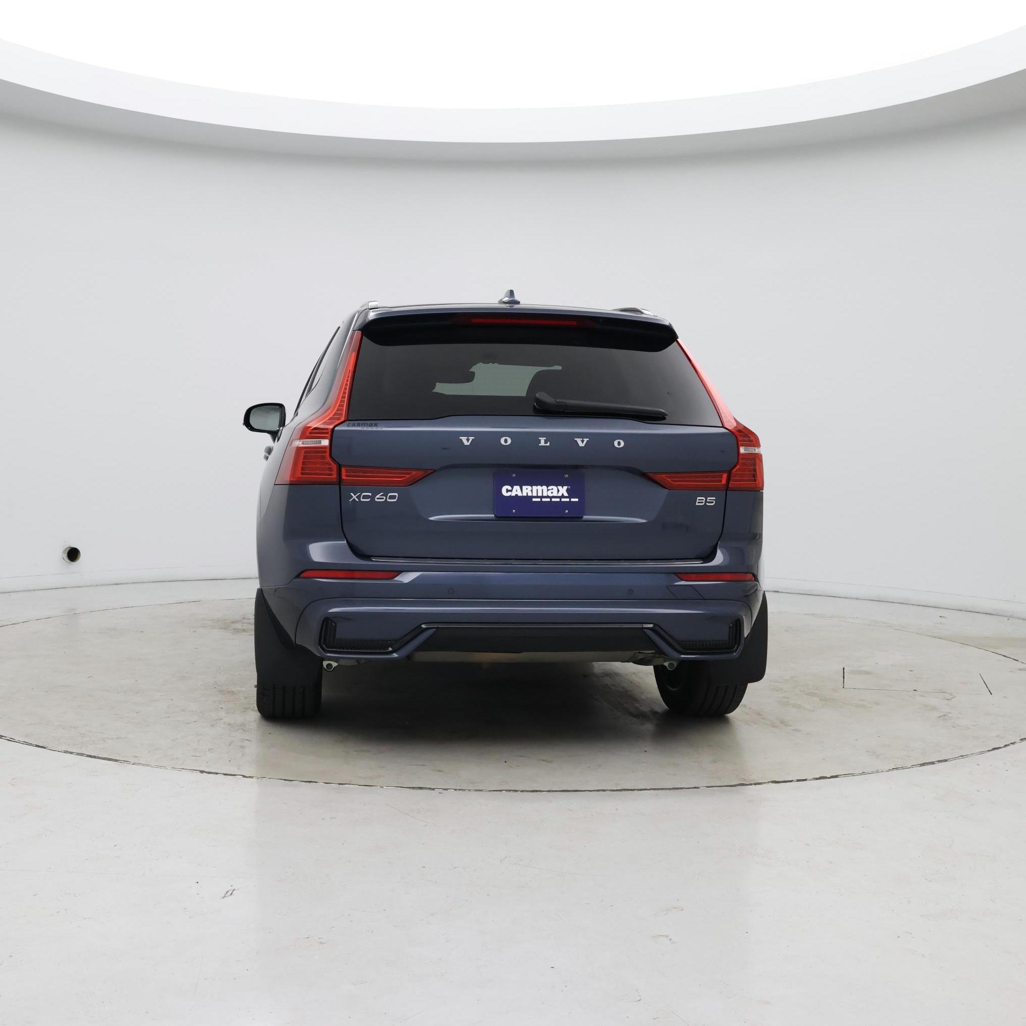 Thumbnail: 2023 Volvo XC60 - 6