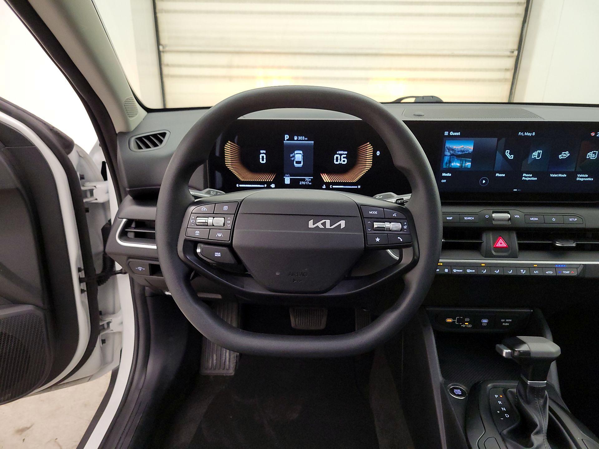 Thumbnail: 2025 Kia K4 - 10