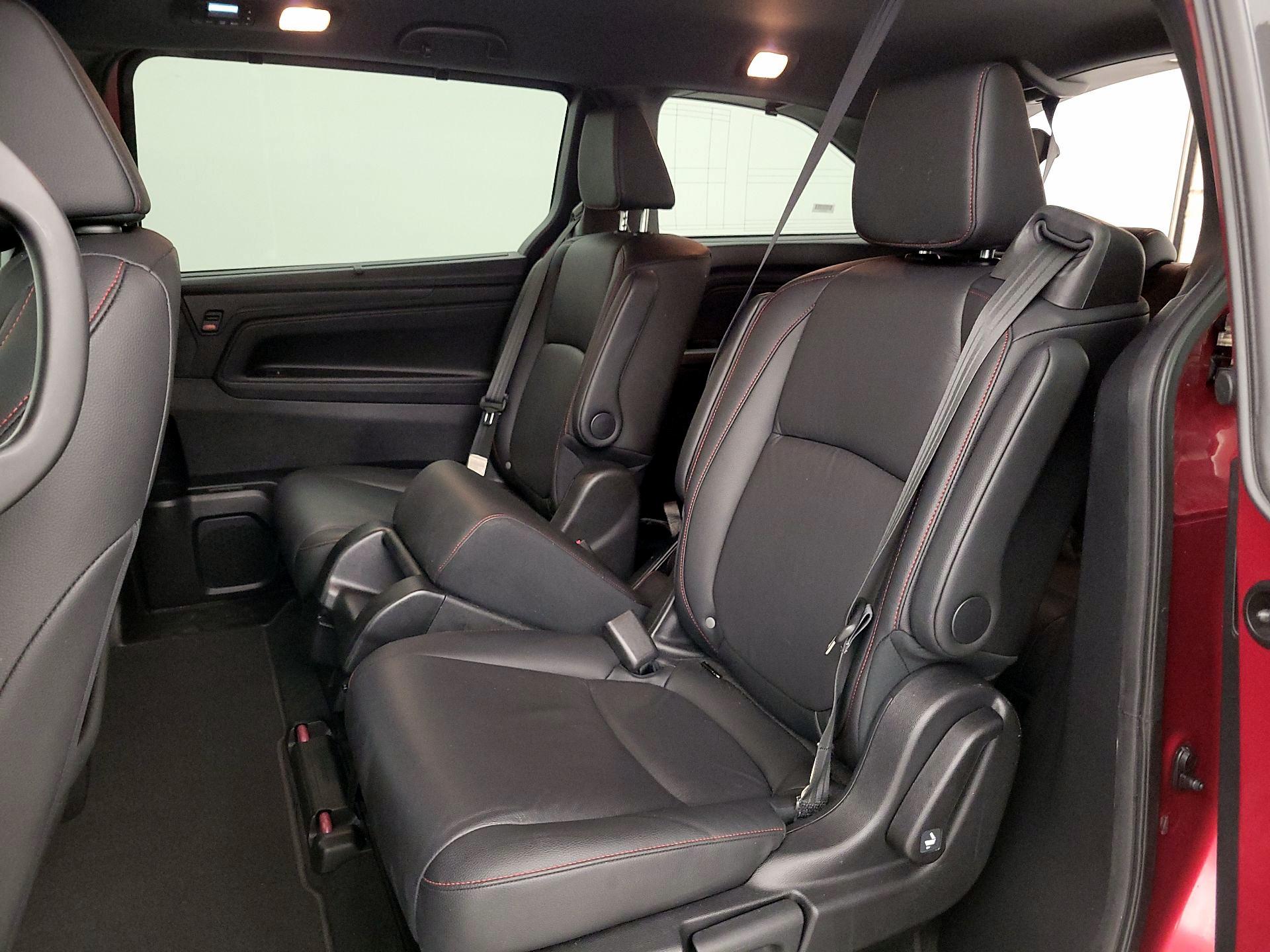 Thumbnail: 2025 Honda Odyssey - 18