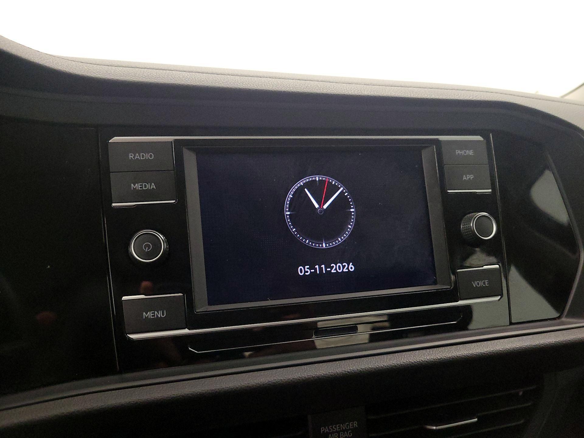 Thumbnail: 2024 Volkswagen Jetta - 15