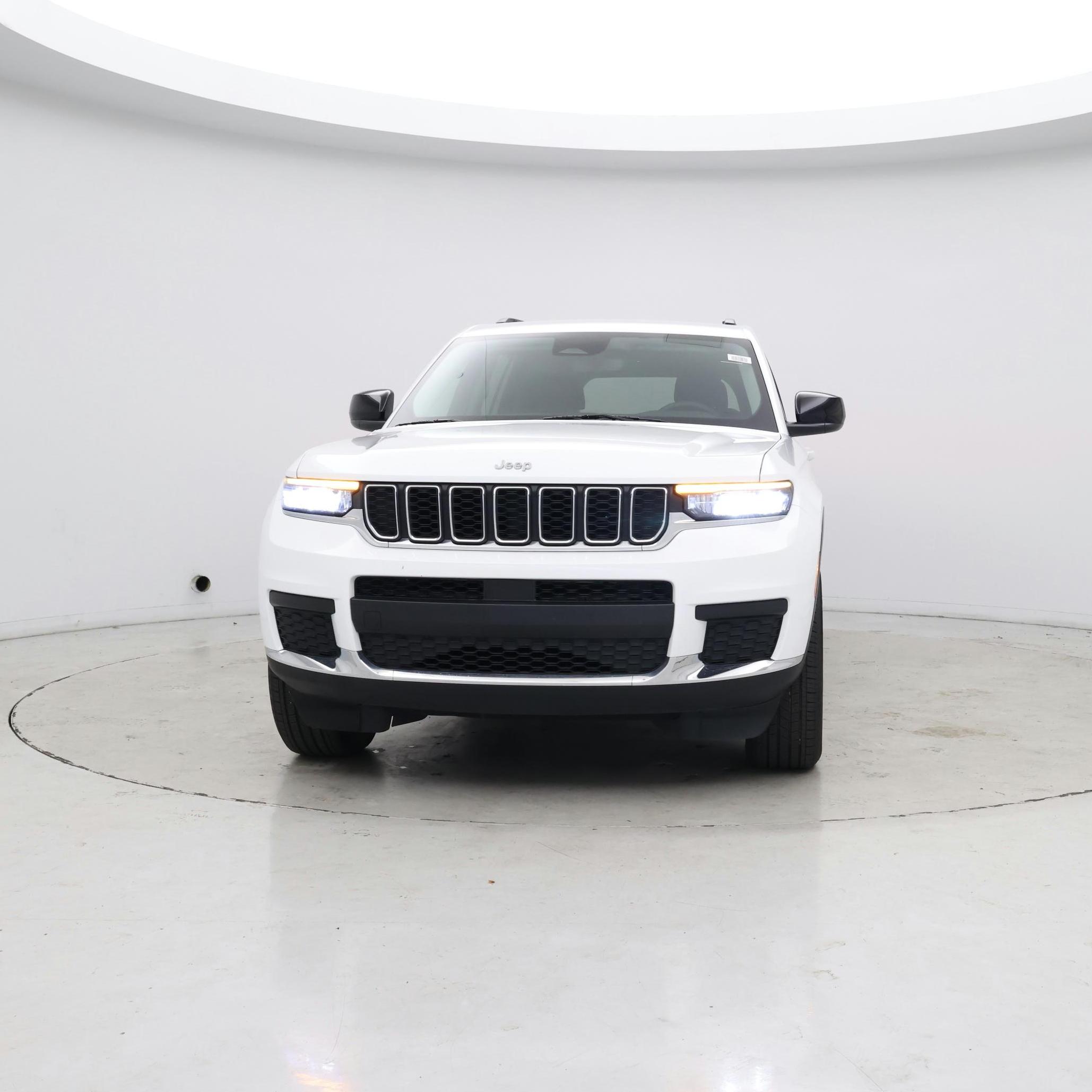 Thumbnail: 2023 Jeep Grand Cherokee L - 4