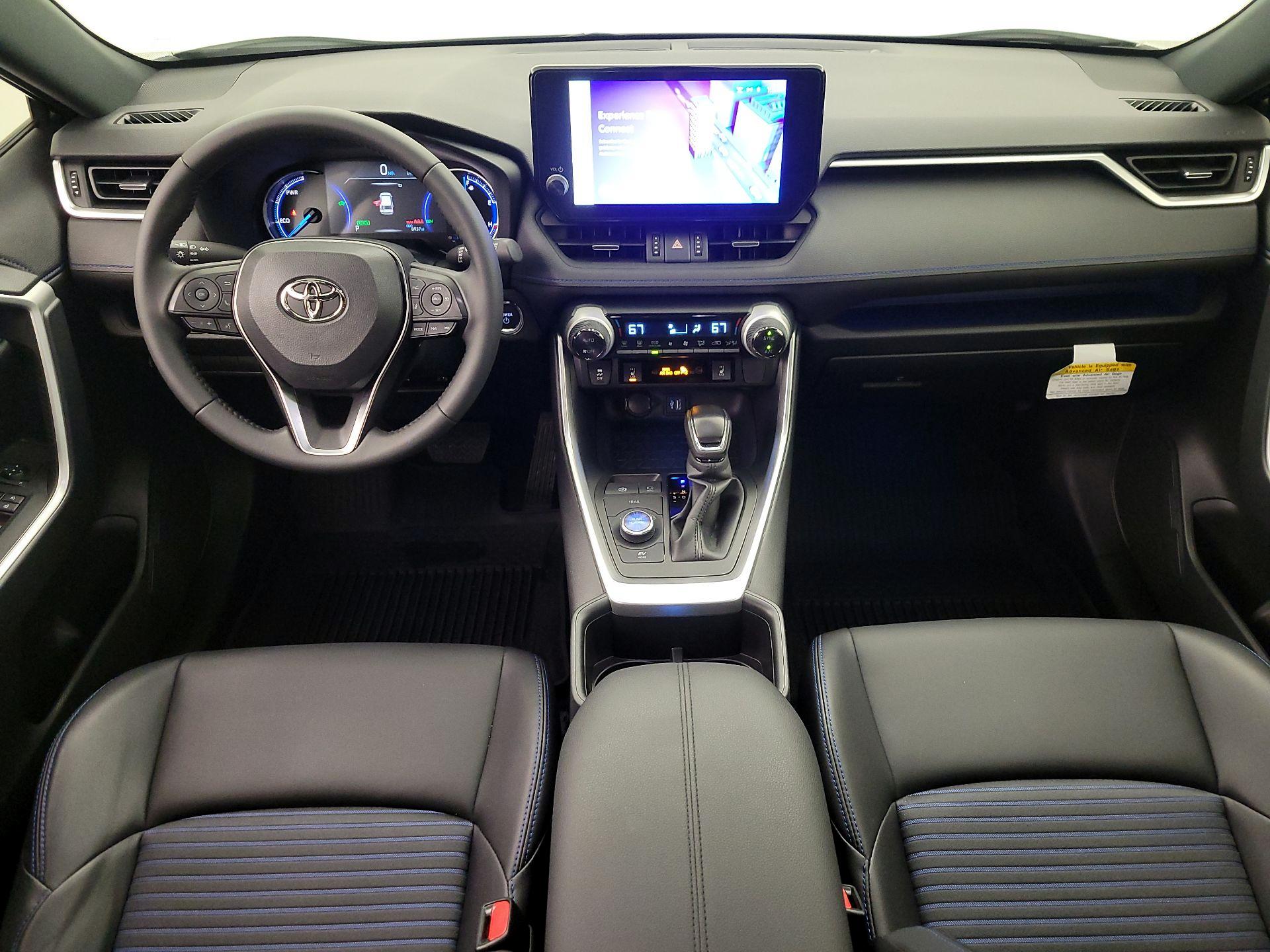 Thumbnail: 2025 Toyota RAV4 - 9