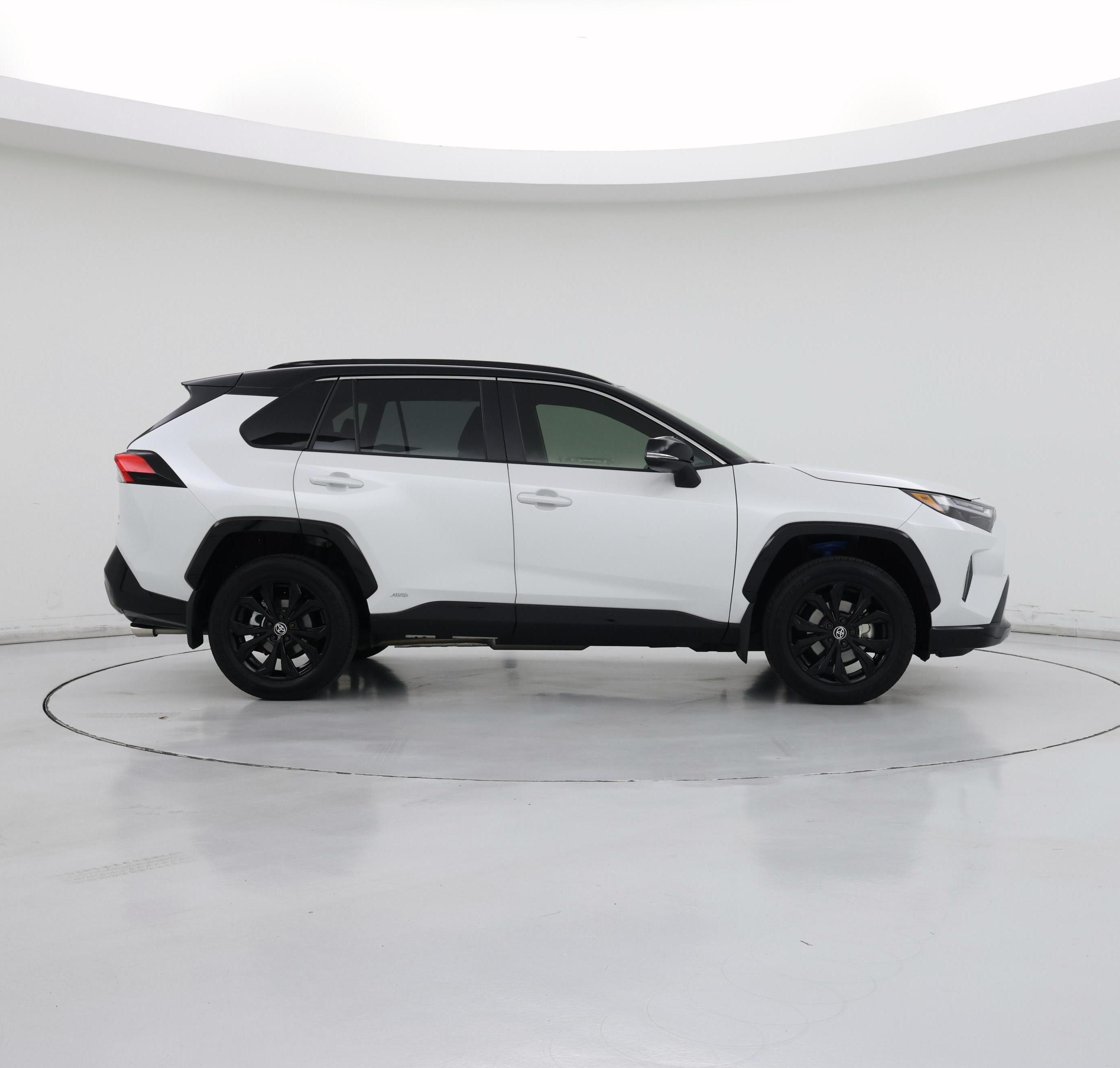 Thumbnail: 2025 Toyota RAV4 - 7