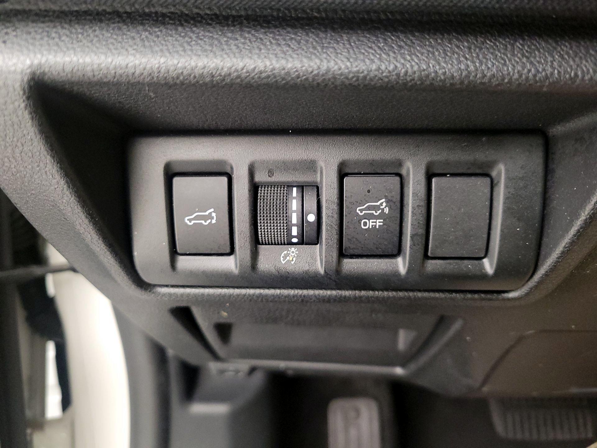 Thumbnail: 2020 Subaru Outback - 13