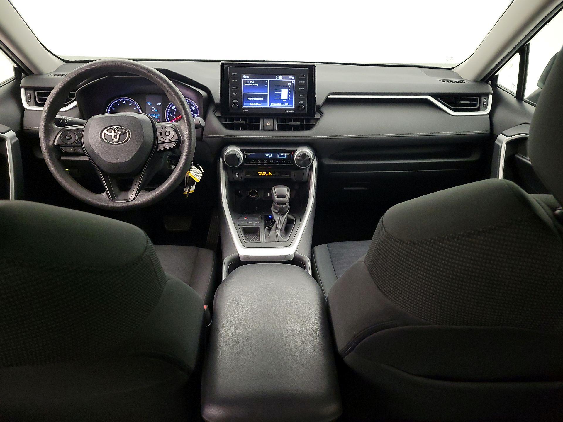 Thumbnail: 2020 Toyota RAV4 - 9