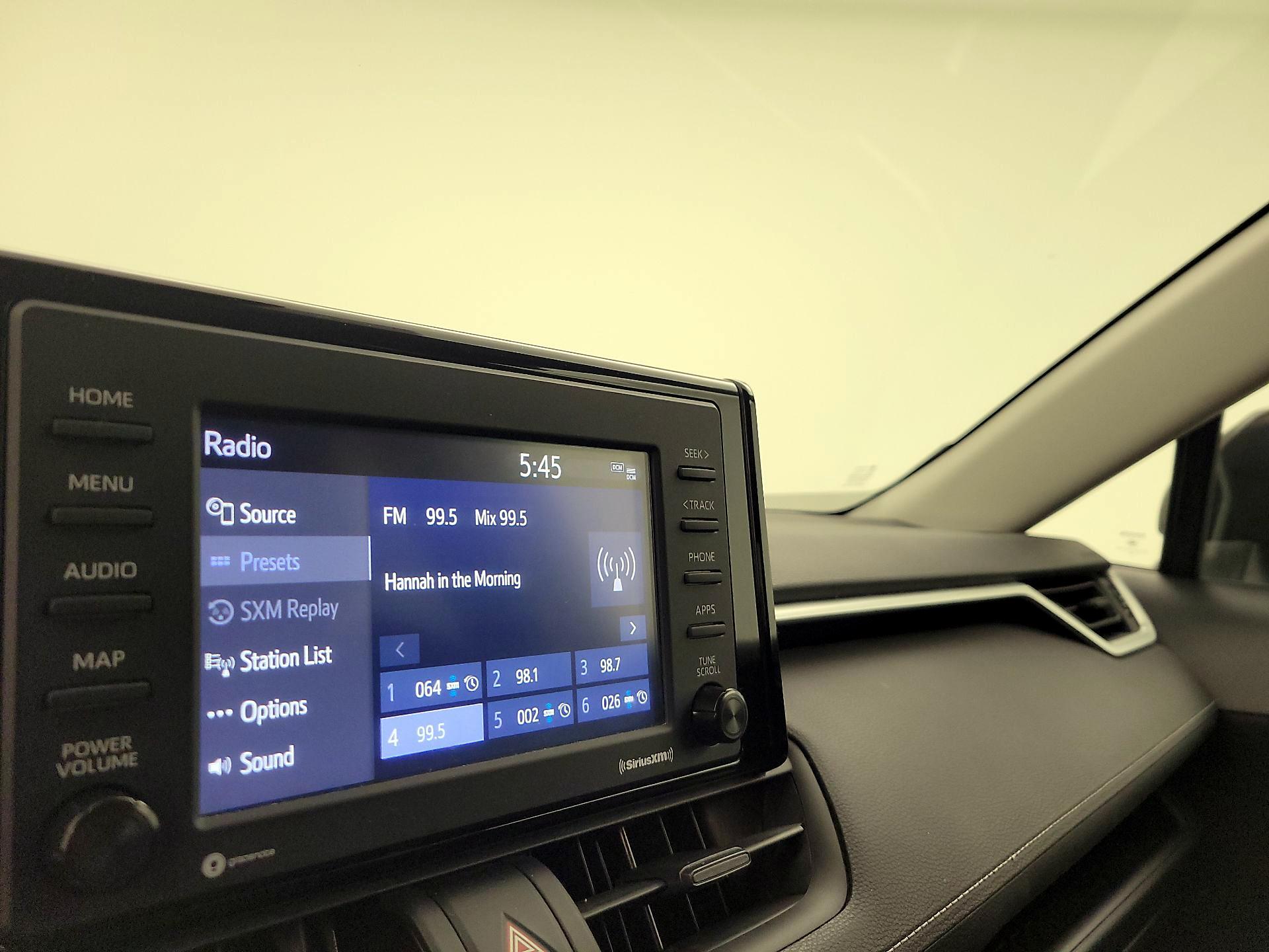 Thumbnail: 2020 Toyota RAV4 - 15
