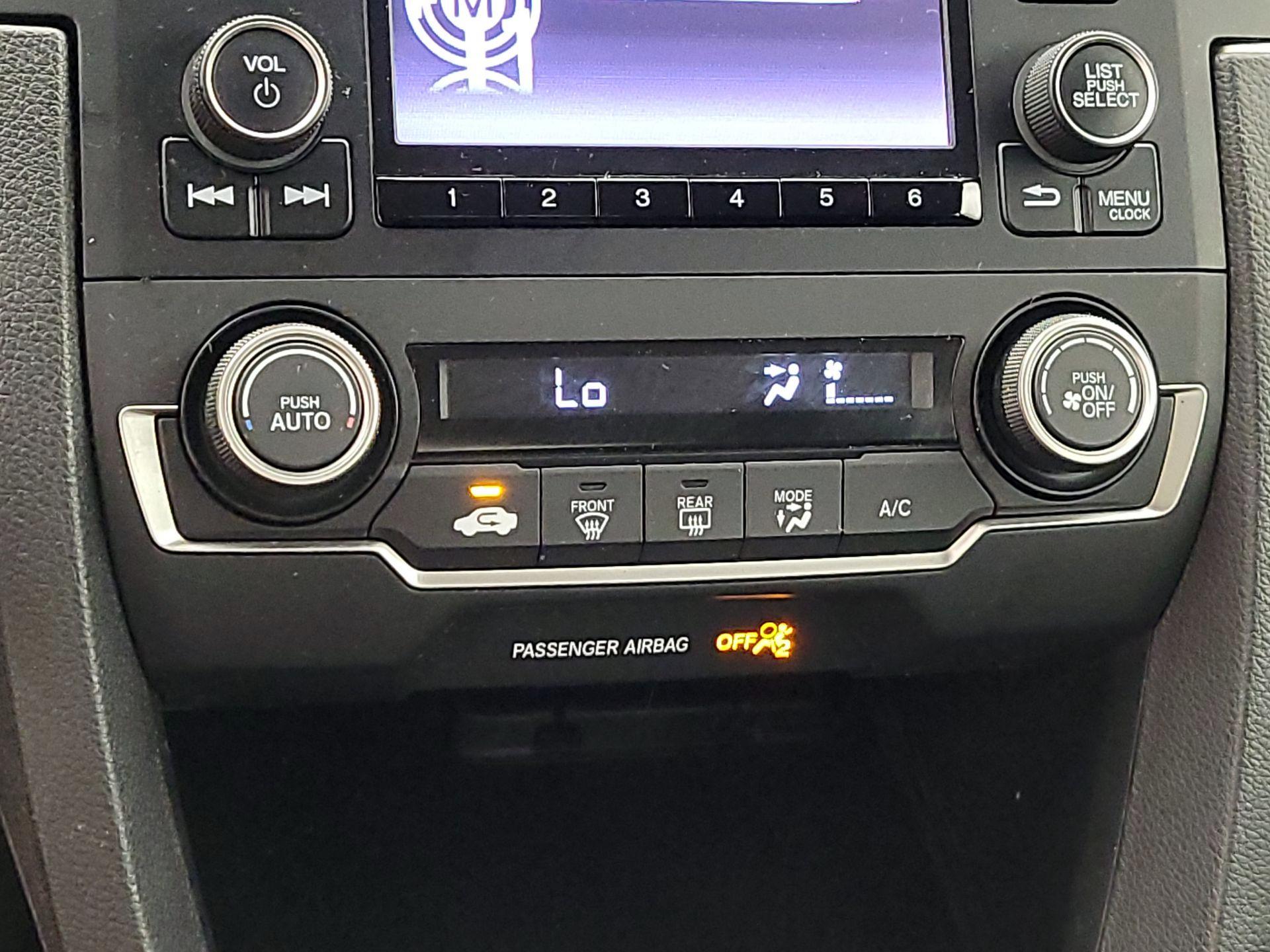 Thumbnail: 2019 Honda Civic - 16