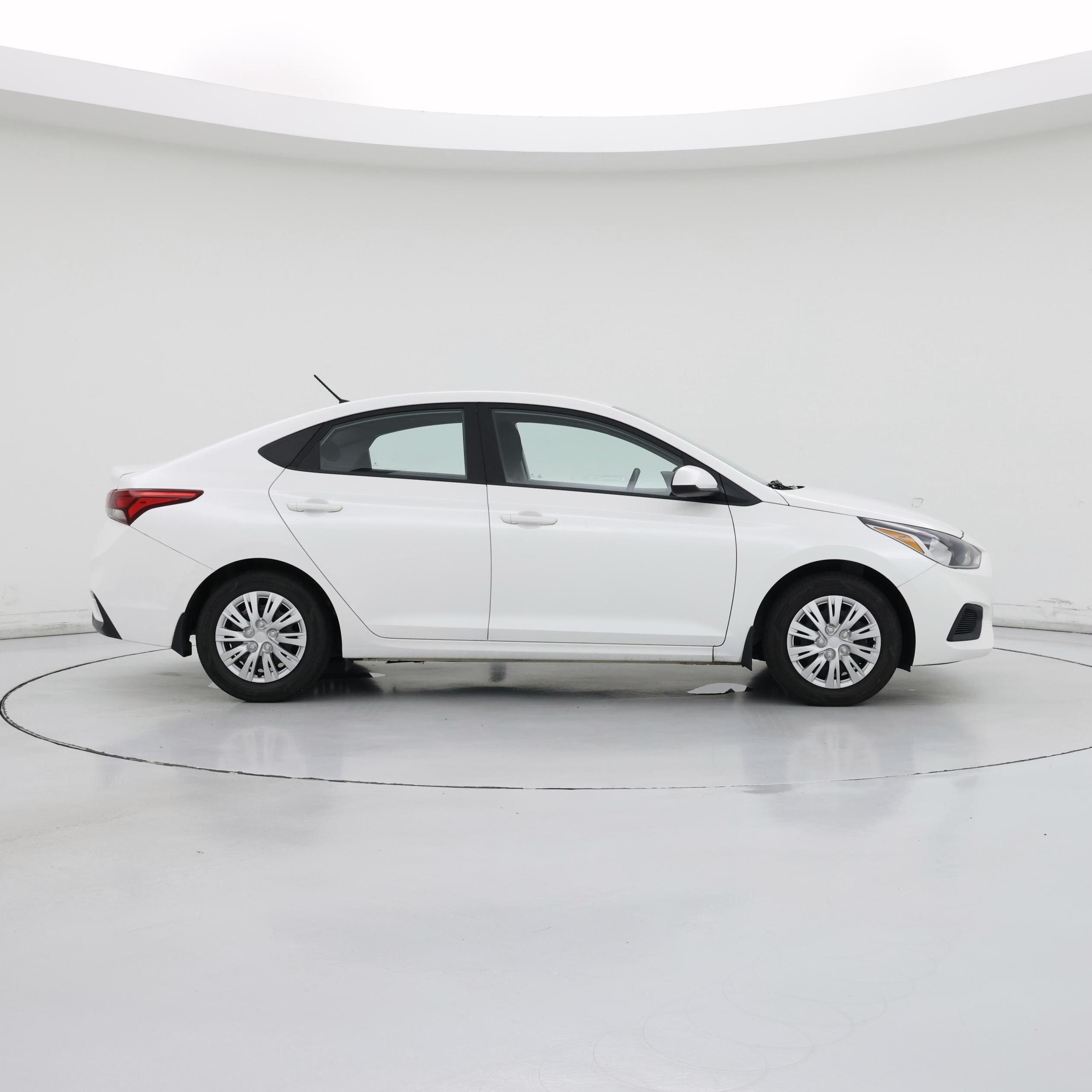 Thumbnail: 2018 Hyundai Accent - 7
