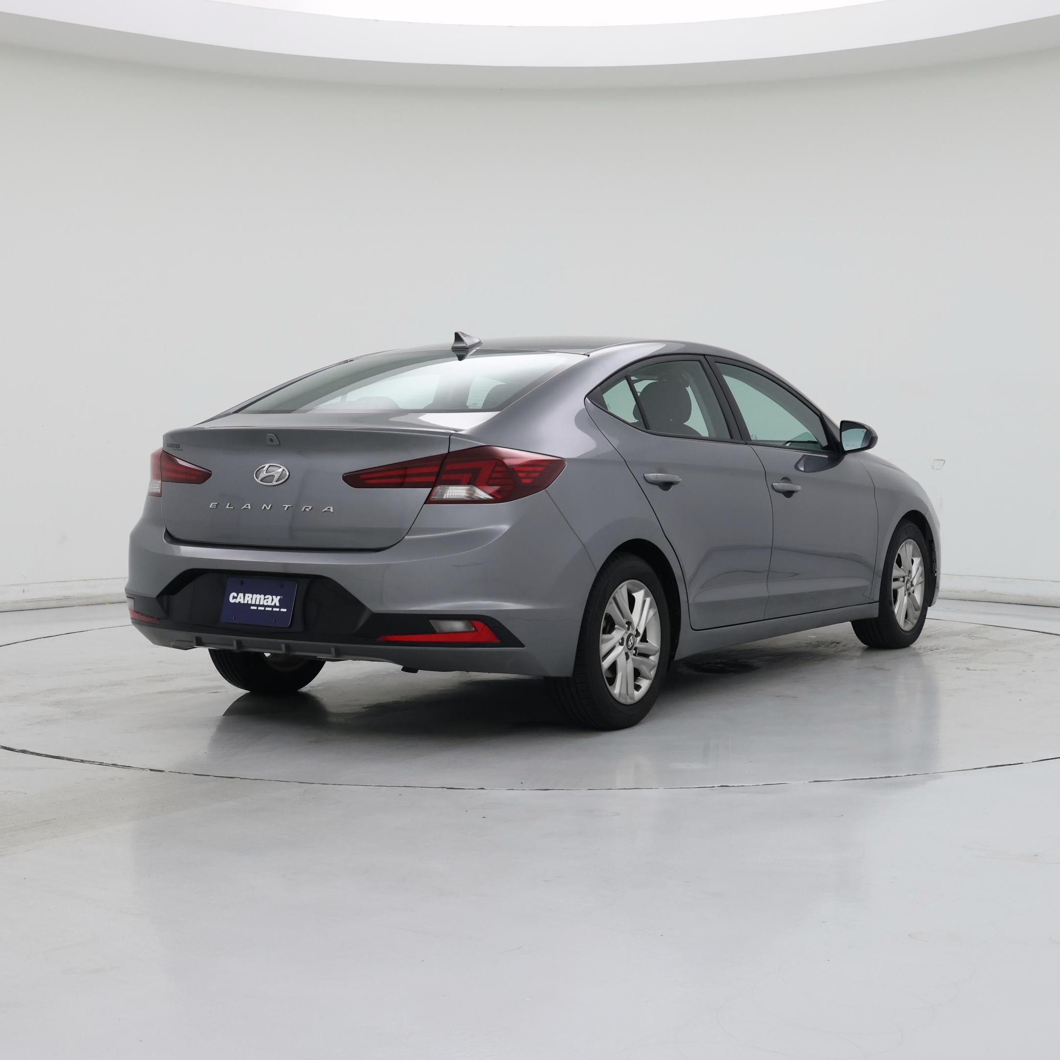 Thumbnail: 2019 Hyundai Elantra - 8
