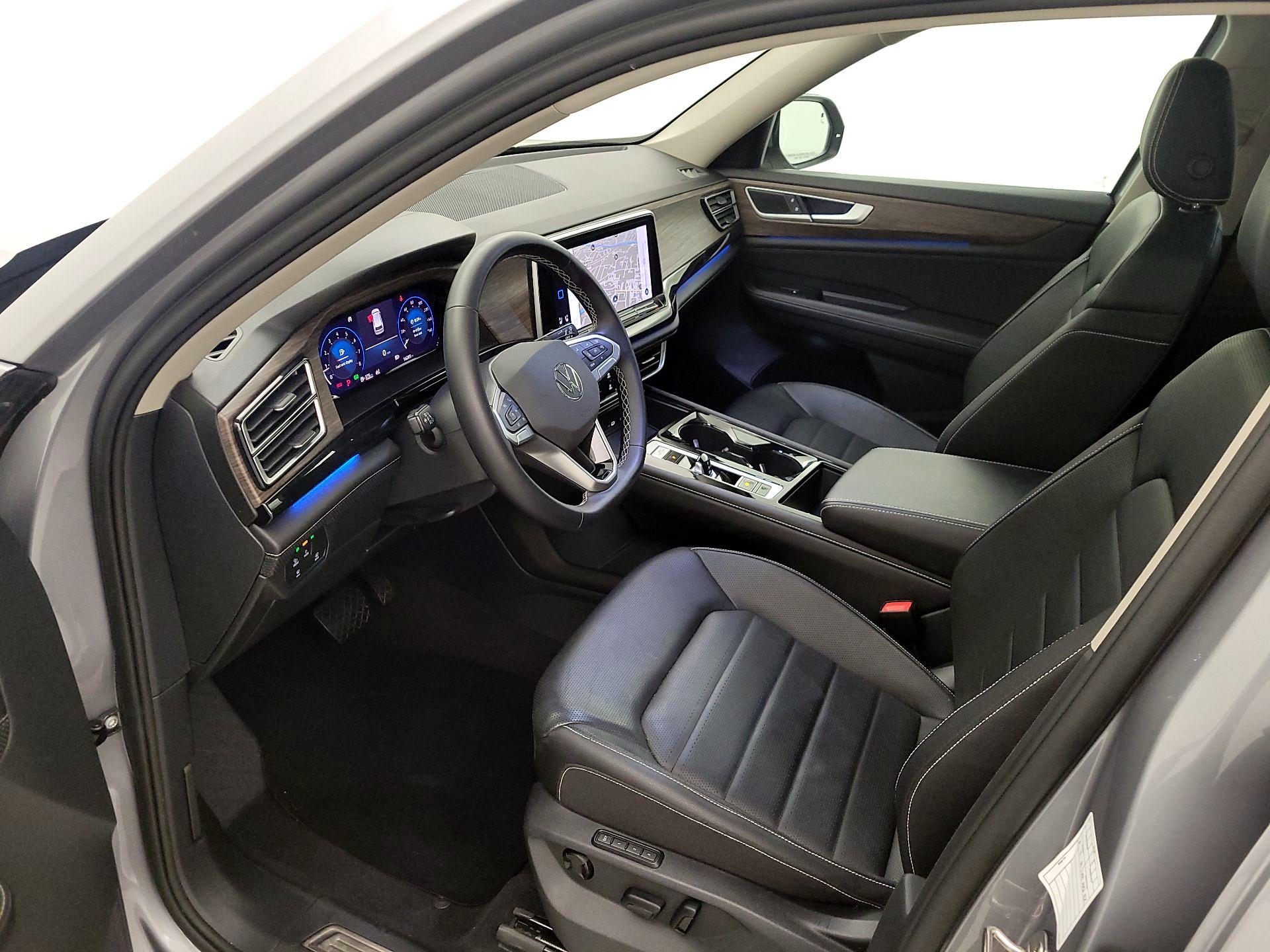 Thumbnail: 2025 Volkswagen Atlas - 11