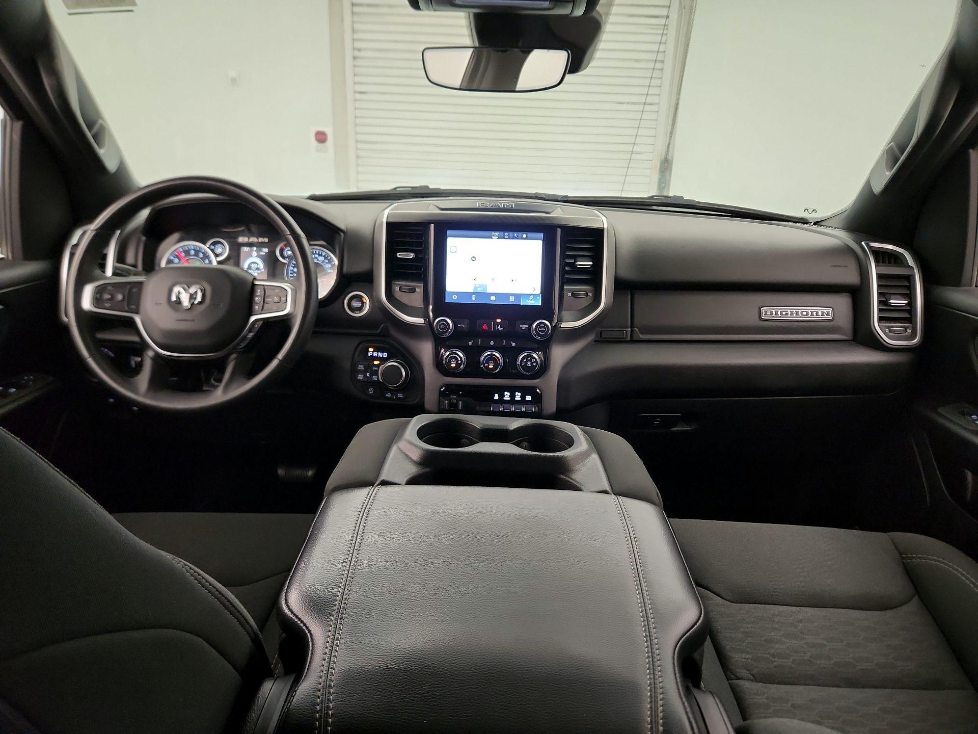 Thumbnail: 2025 RAM 1500 - 9