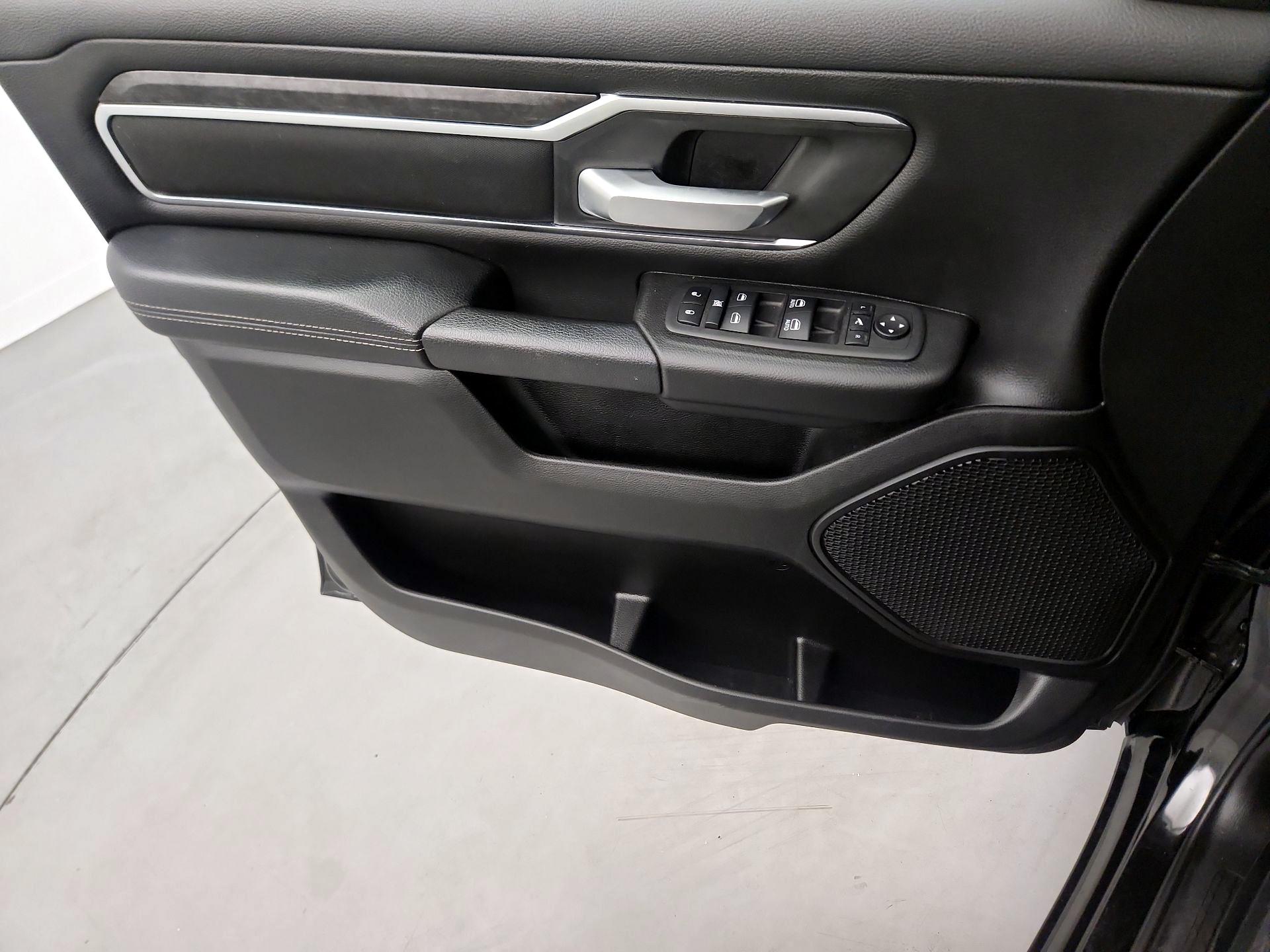 Thumbnail: 2024 RAM 1500 - 10