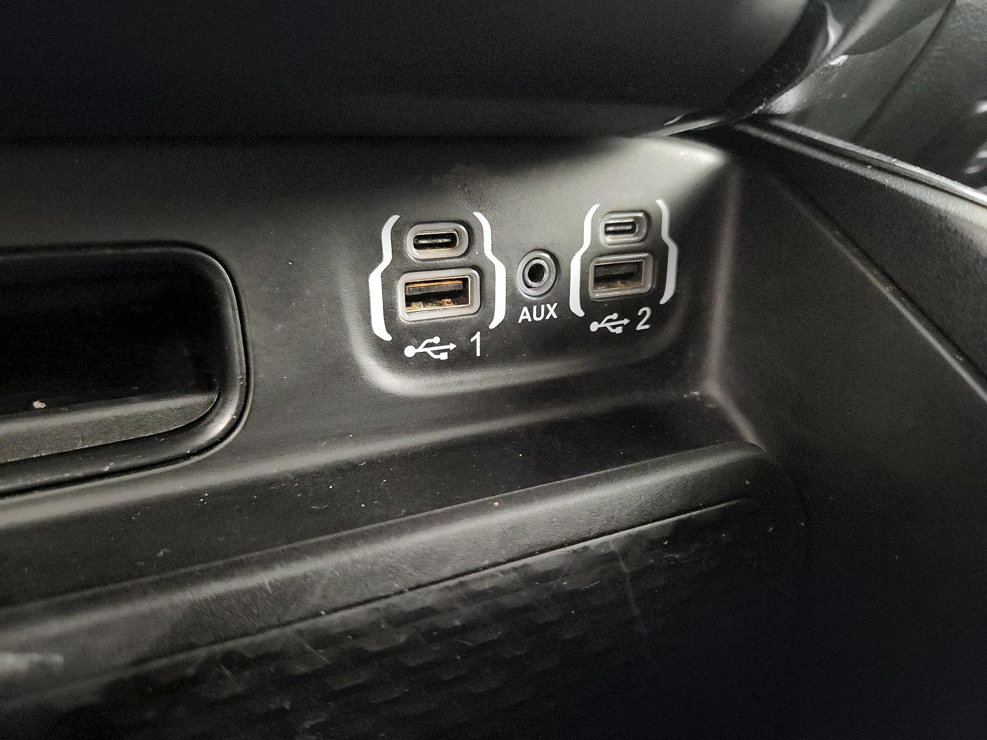 Thumbnail: 2024 RAM 1500 - 17