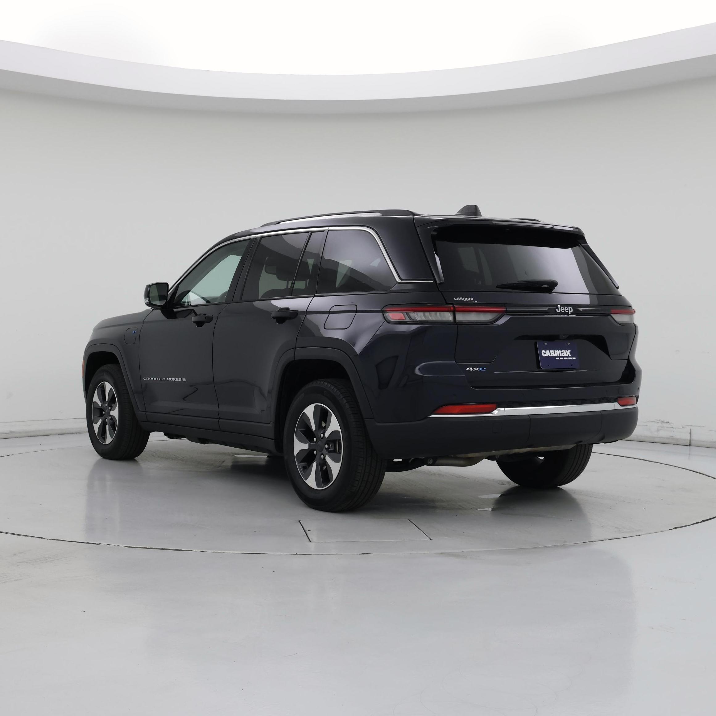 Thumbnail: 2023 Jeep Grand Cherokee - 2