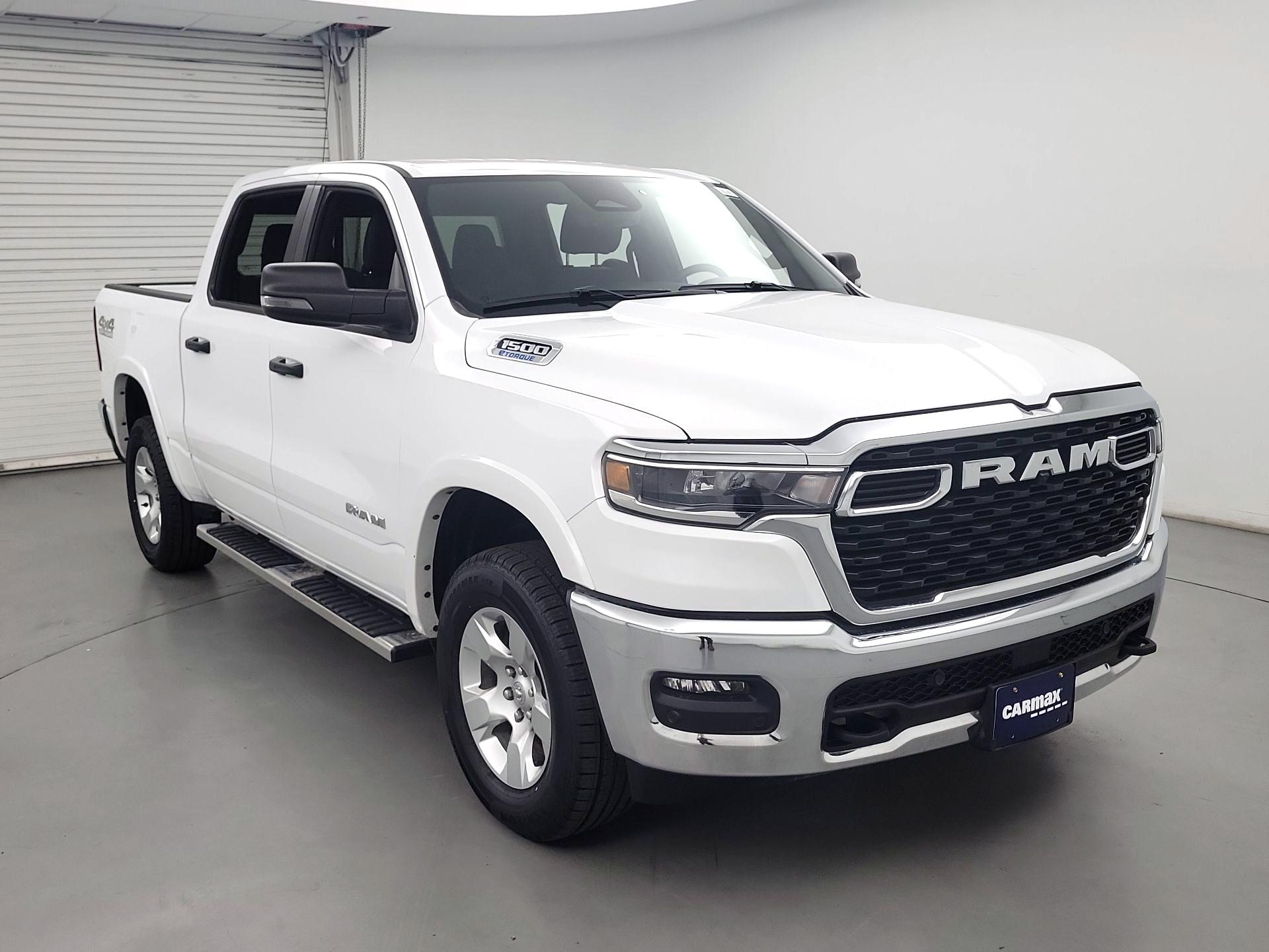 Thumbnail: 2025 RAM 1500 - 1