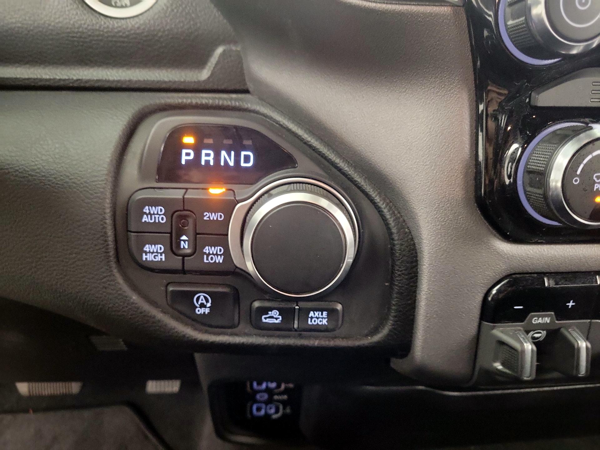 Thumbnail: 2025 RAM 1500 - 15