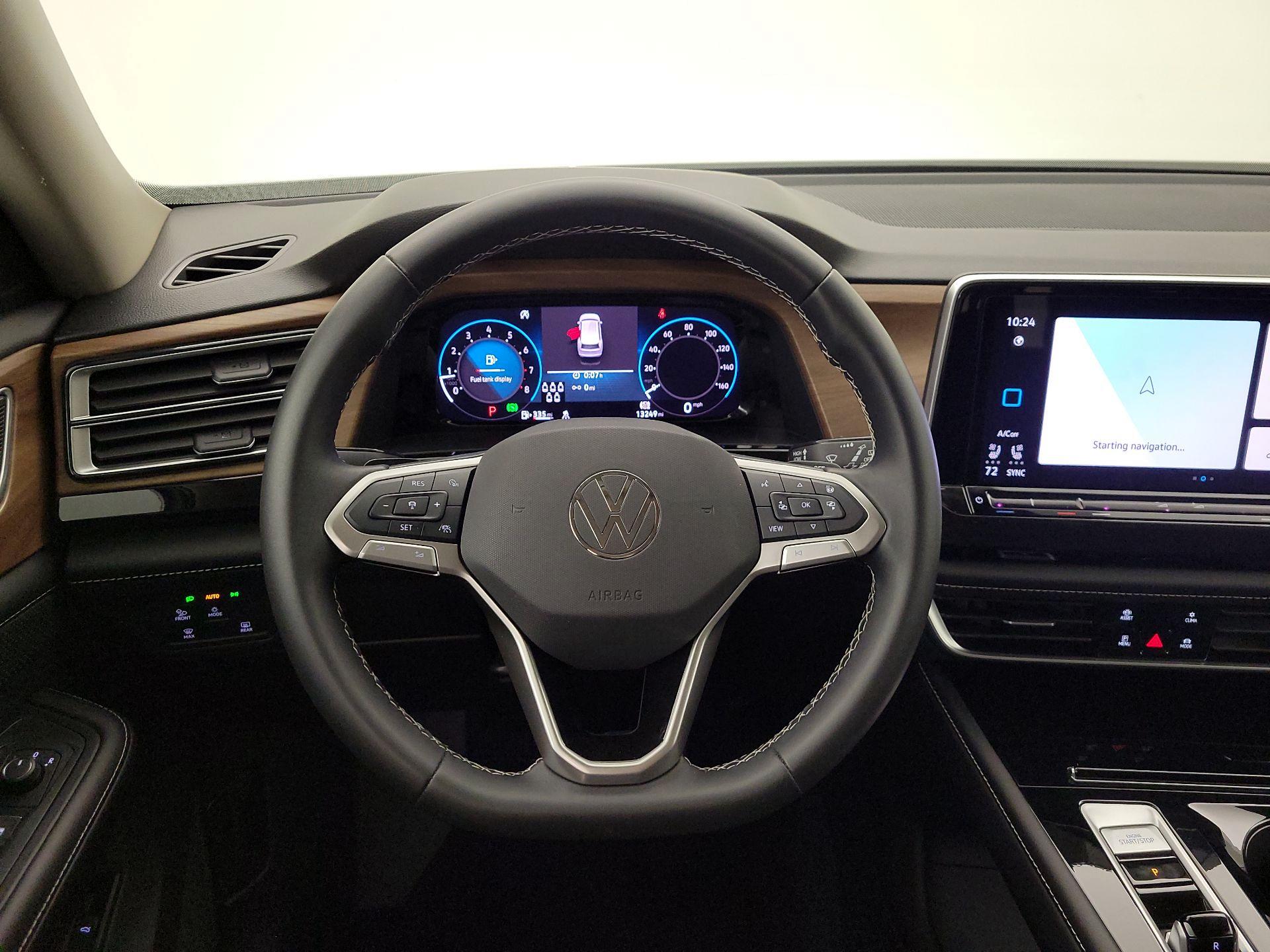 Thumbnail: 2025 Volkswagen Atlas - 10