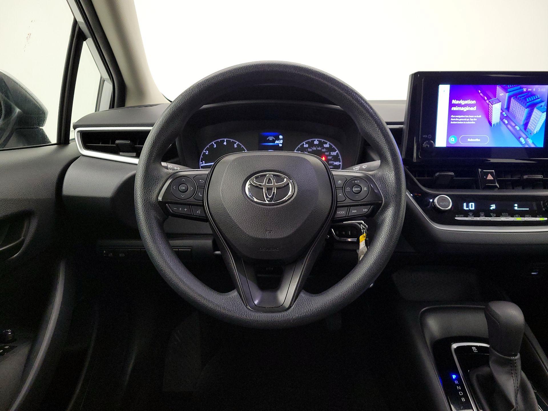 Thumbnail: 2023 Toyota Corolla - 10