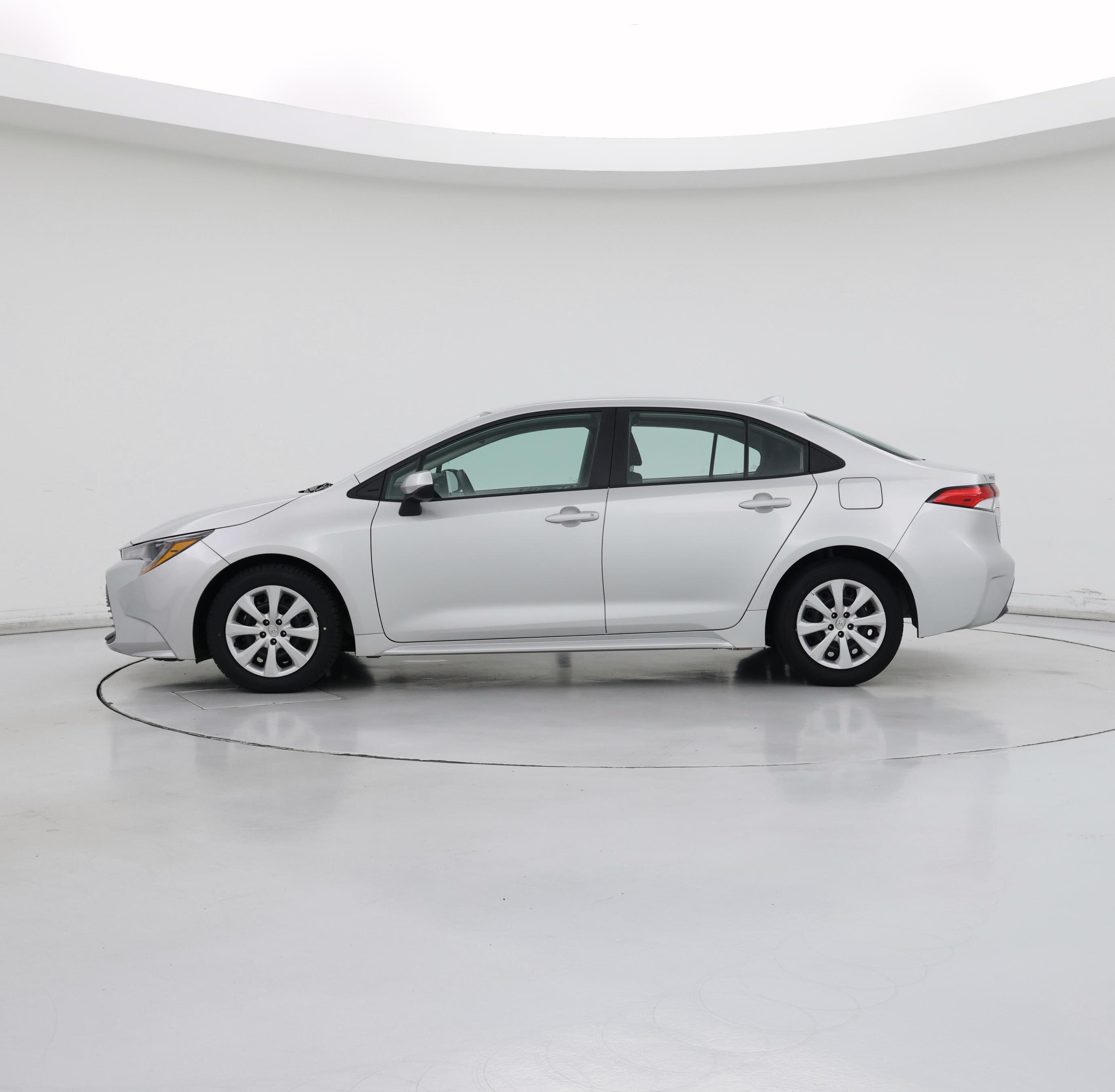Thumbnail: 2023 Toyota Corolla - 3