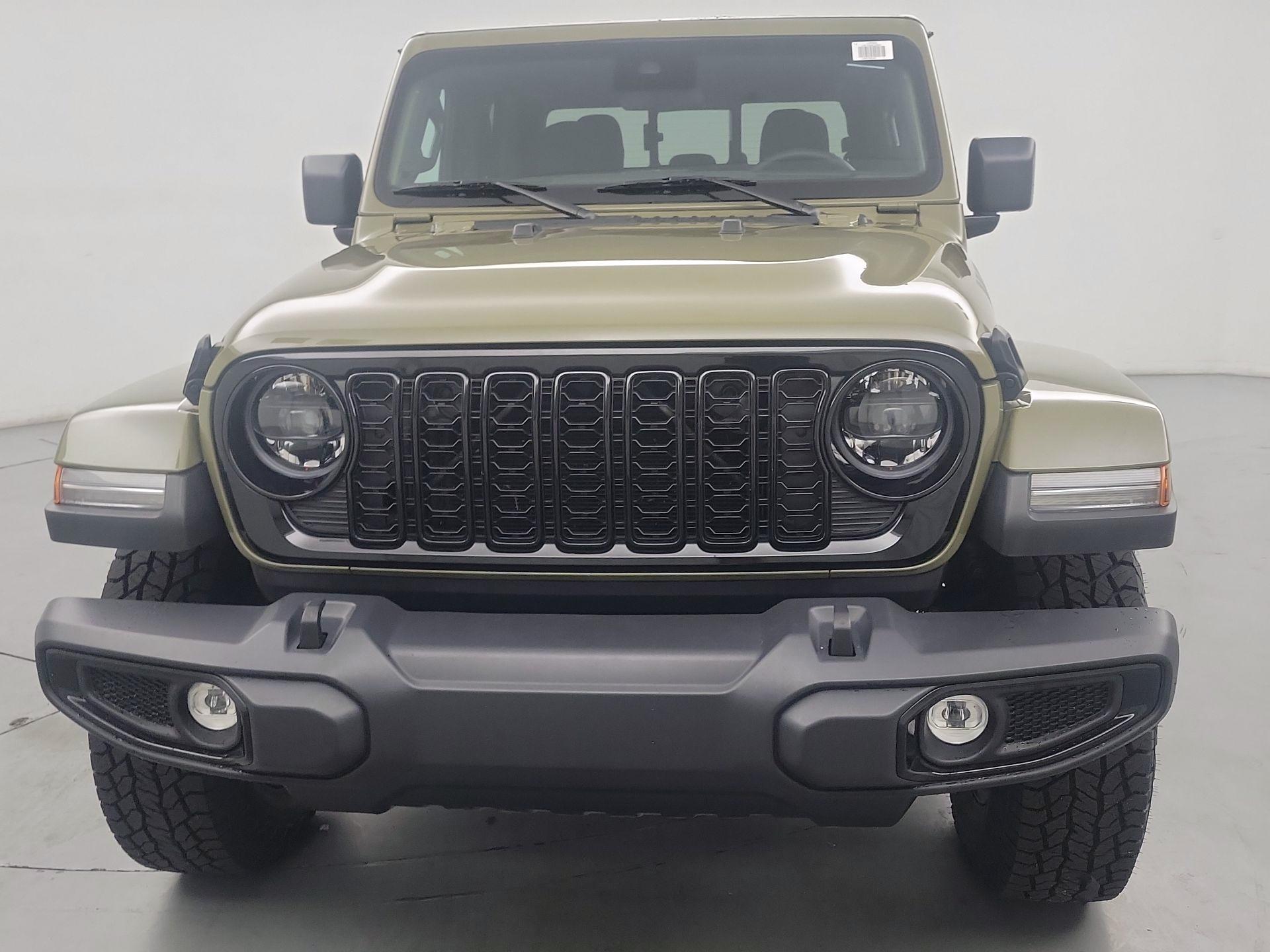 Thumbnail: 2025 Jeep Gladiator - 2