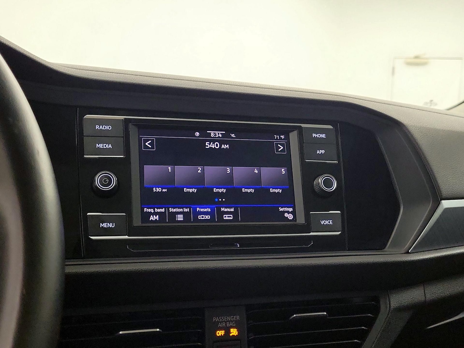 2024 Volkswagen Jetta SE - Photo 14