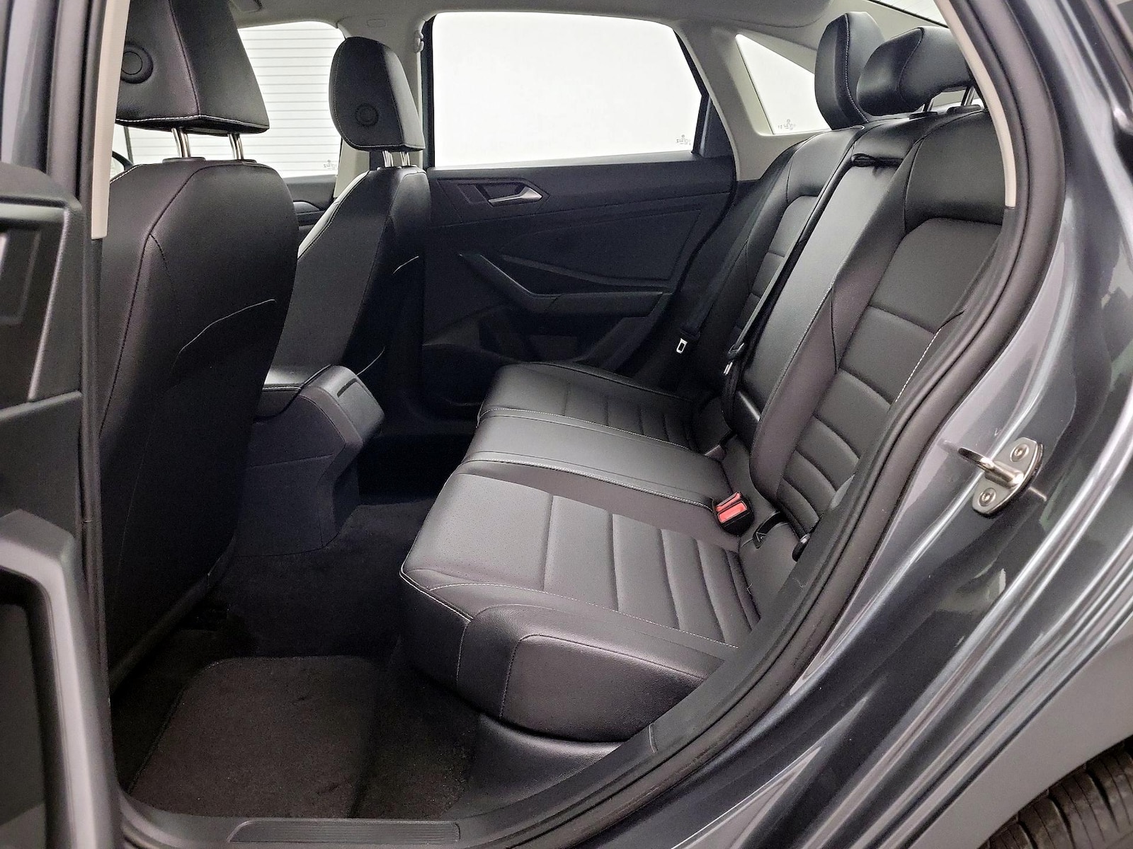 2024 Volkswagen Jetta SE - Photo 19