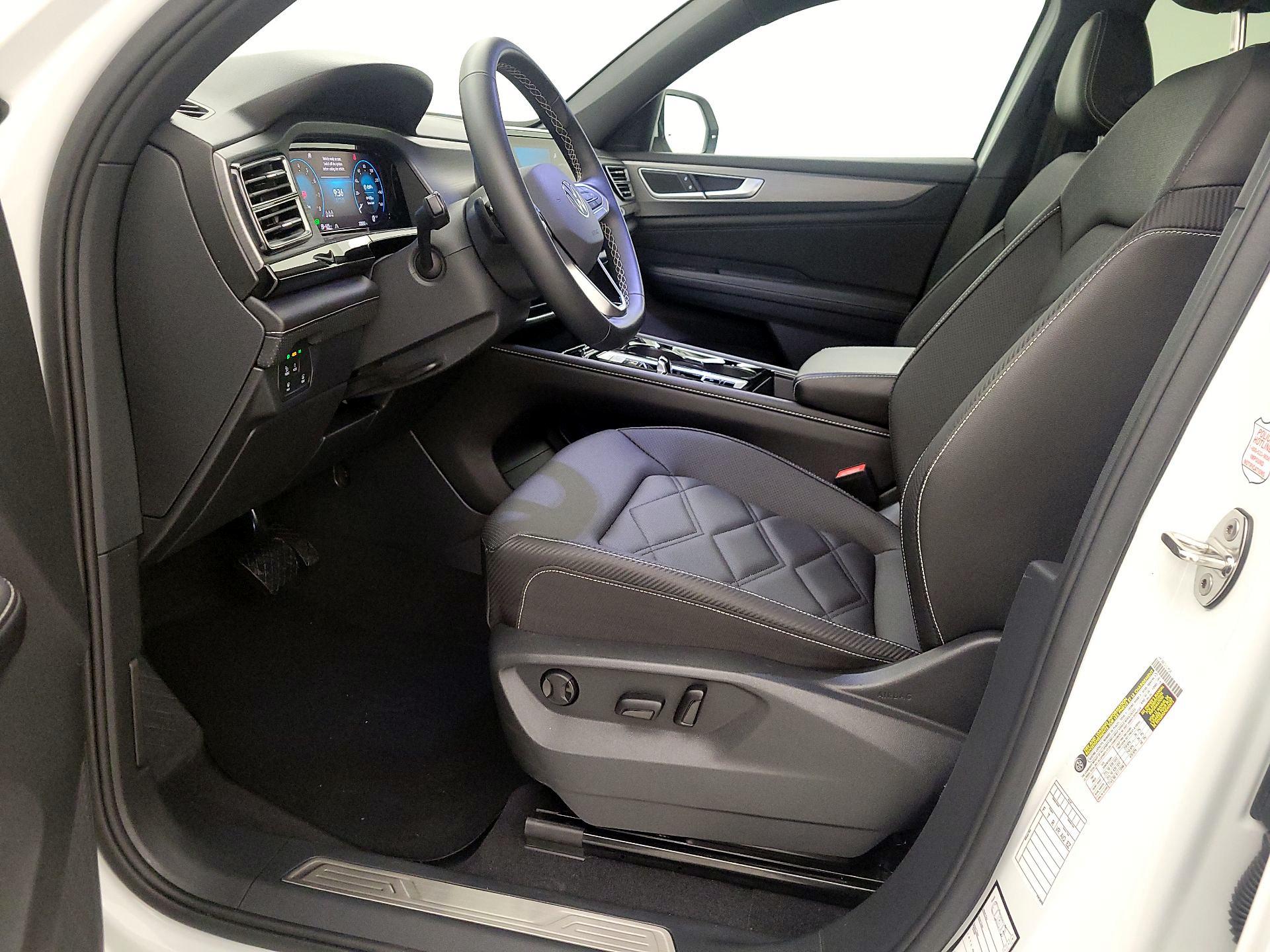 Thumbnail: 2025 Volkswagen Atlas - 11