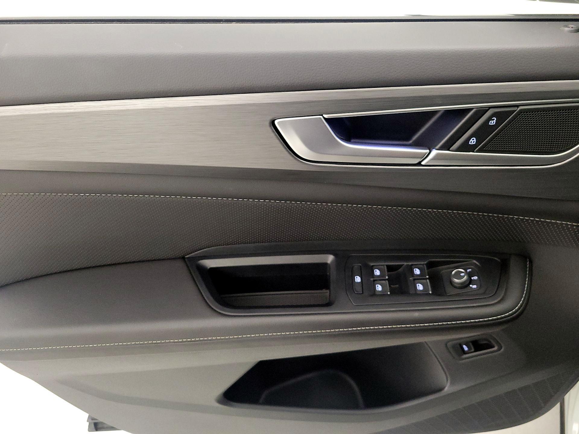 Thumbnail: 2025 Volkswagen Atlas - 12
