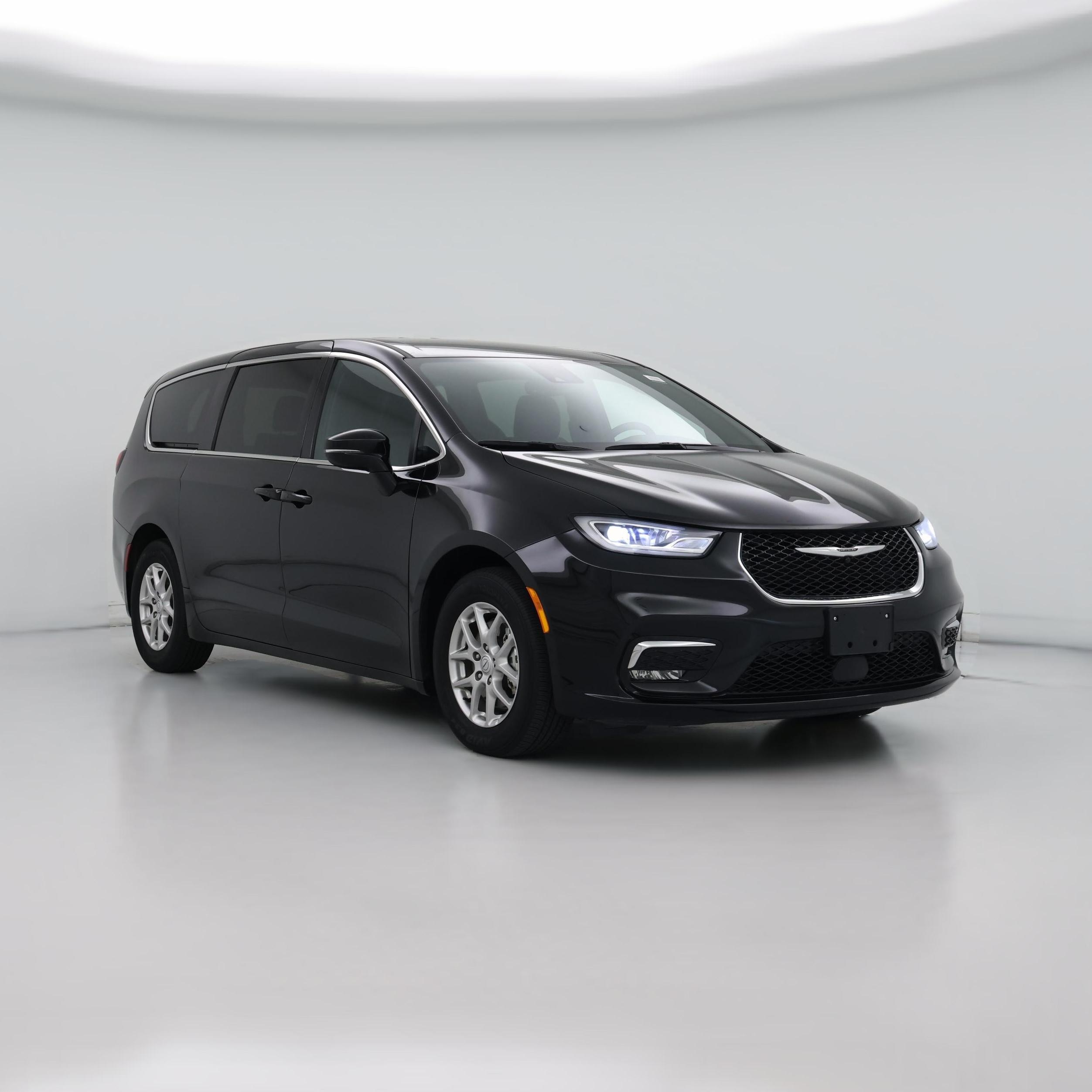Thumbnail: 2025 Chrysler Pacifica - 1