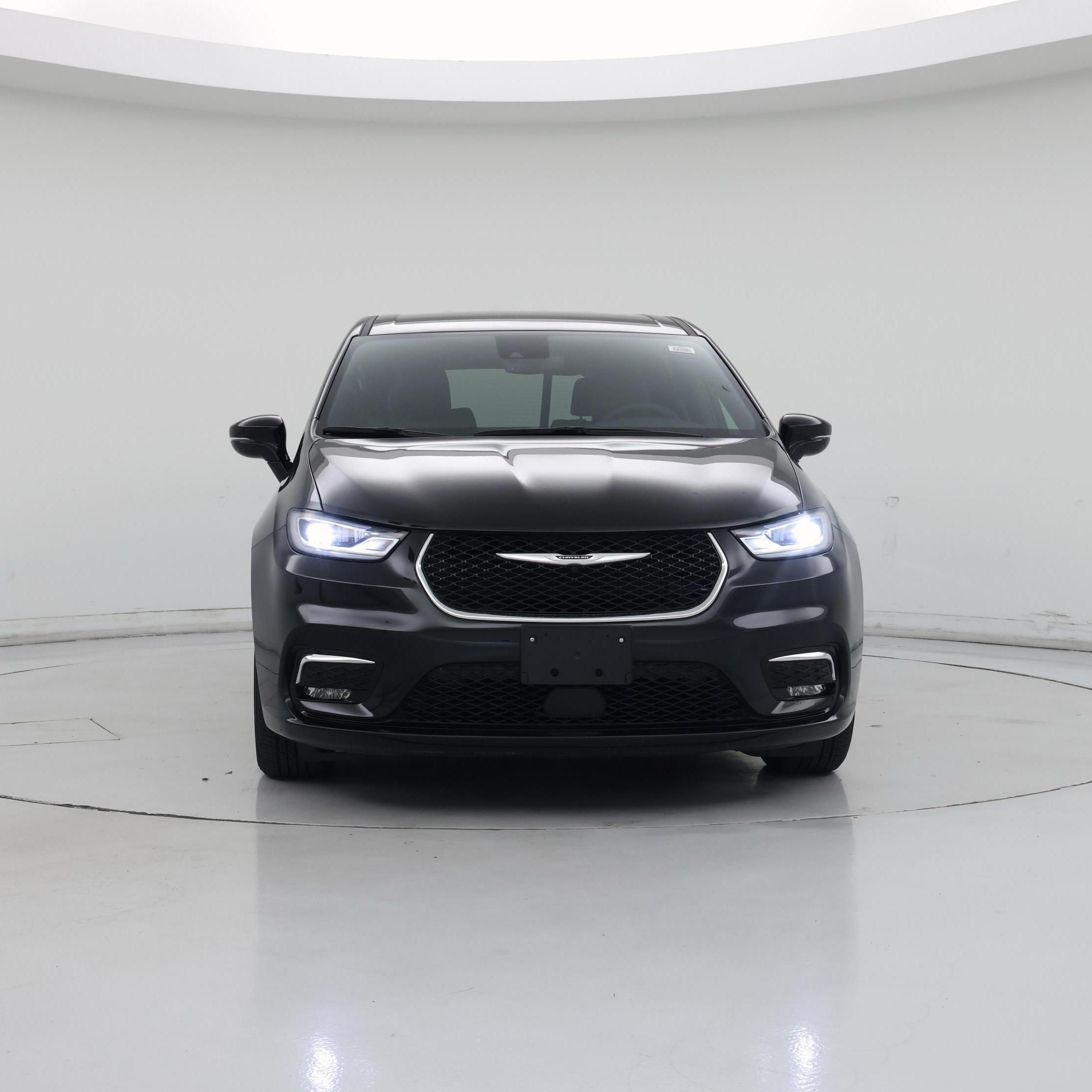 Thumbnail: 2025 Chrysler Pacifica - 5
