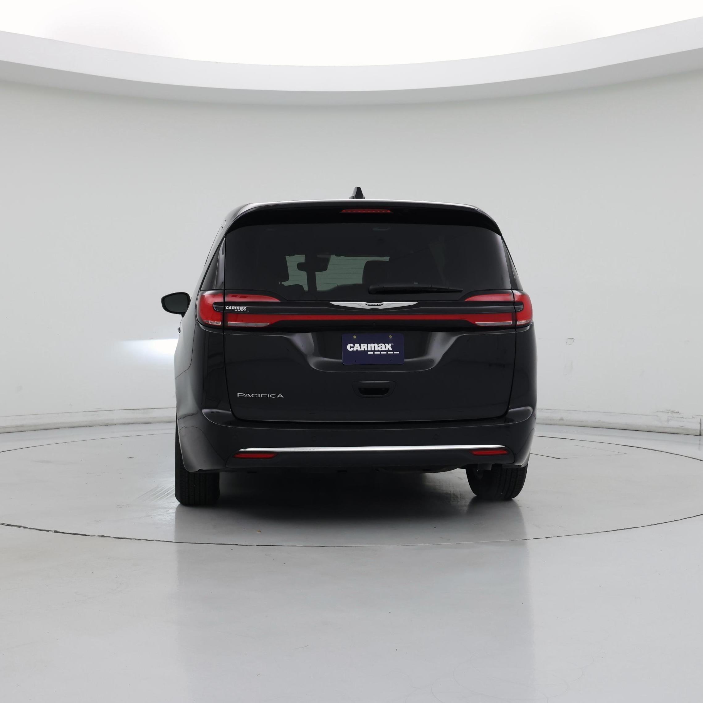 Thumbnail: 2025 Chrysler Pacifica - 6