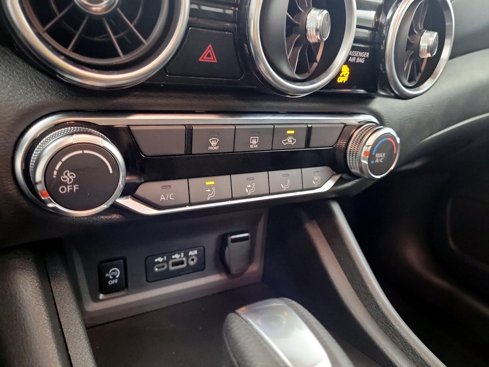 2025 Nissan Sentra SV - Photo 15