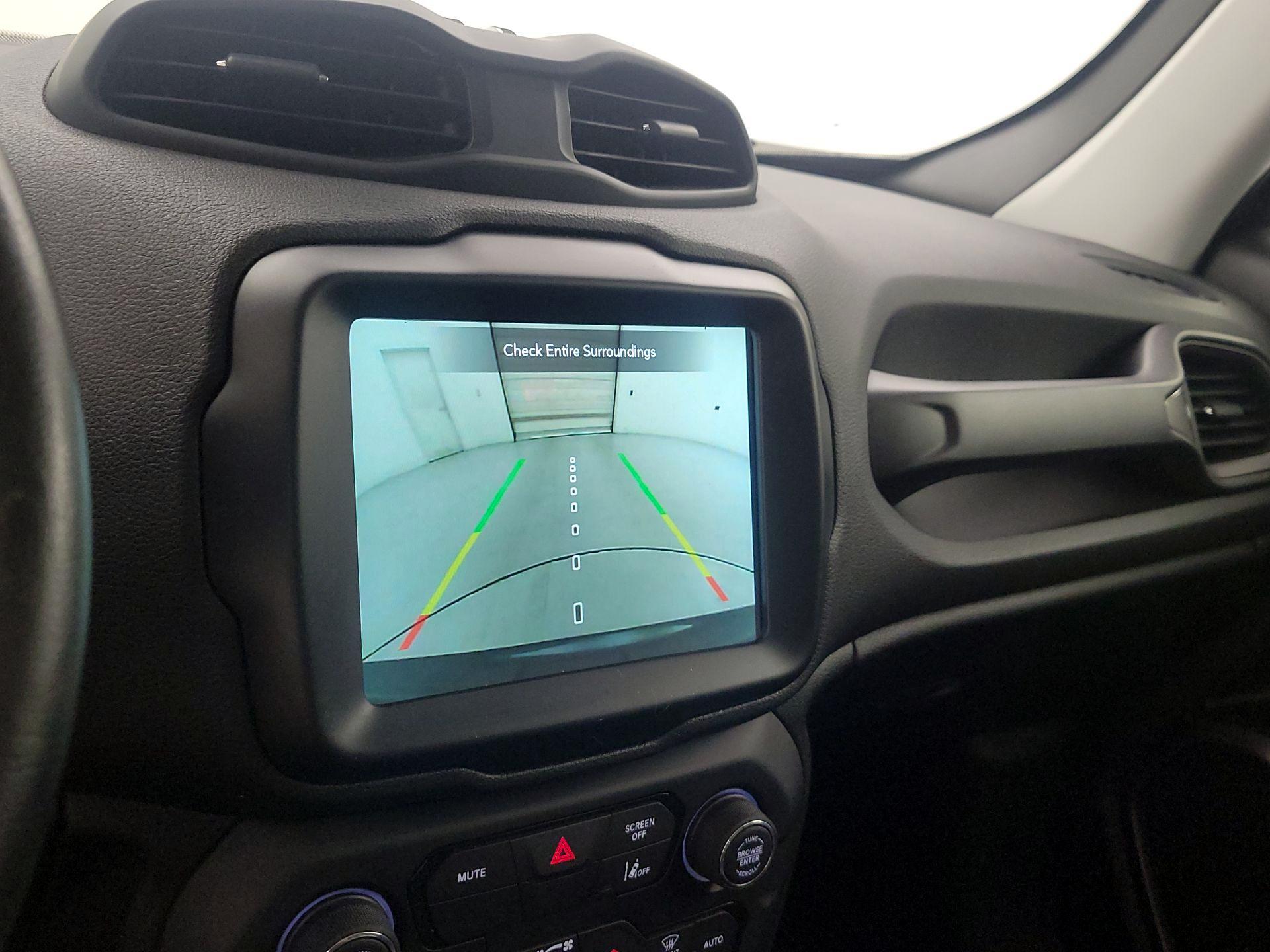 Thumbnail: 2023 Jeep Renegade - 15