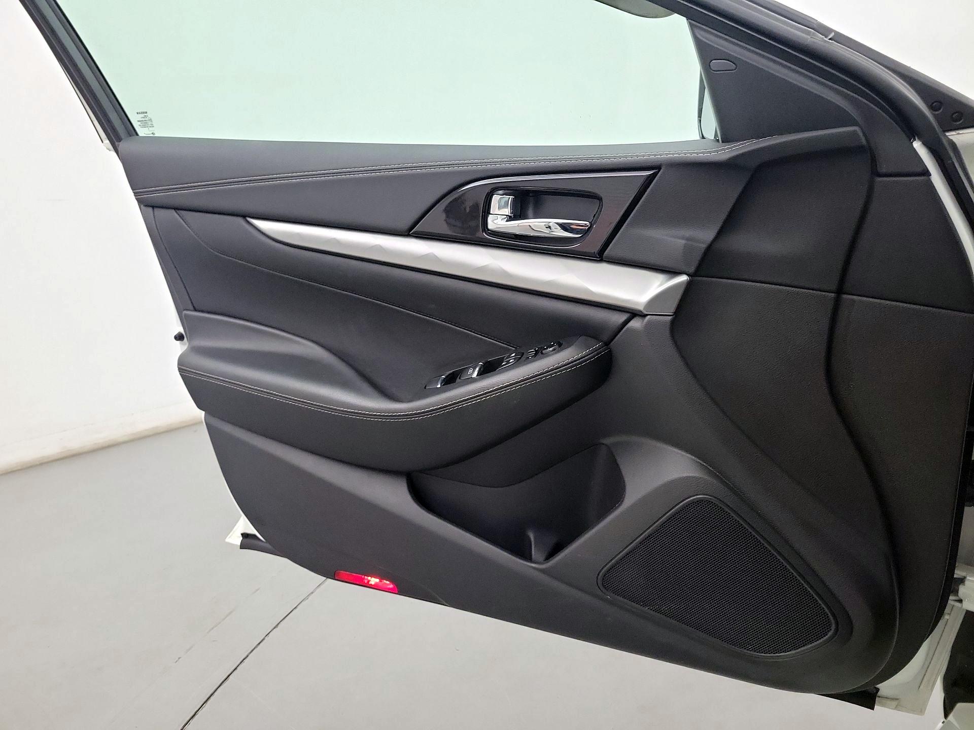 Thumbnail: 2021 Nissan Maxima - 10