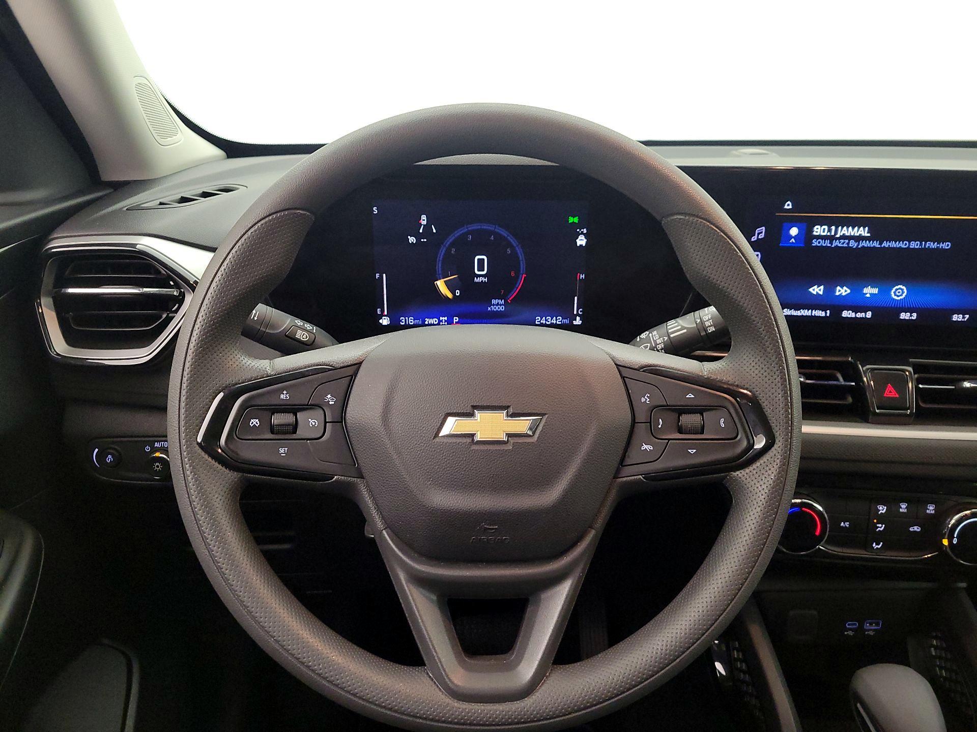 Thumbnail: 2025 Chevrolet TrailBlazer - 10