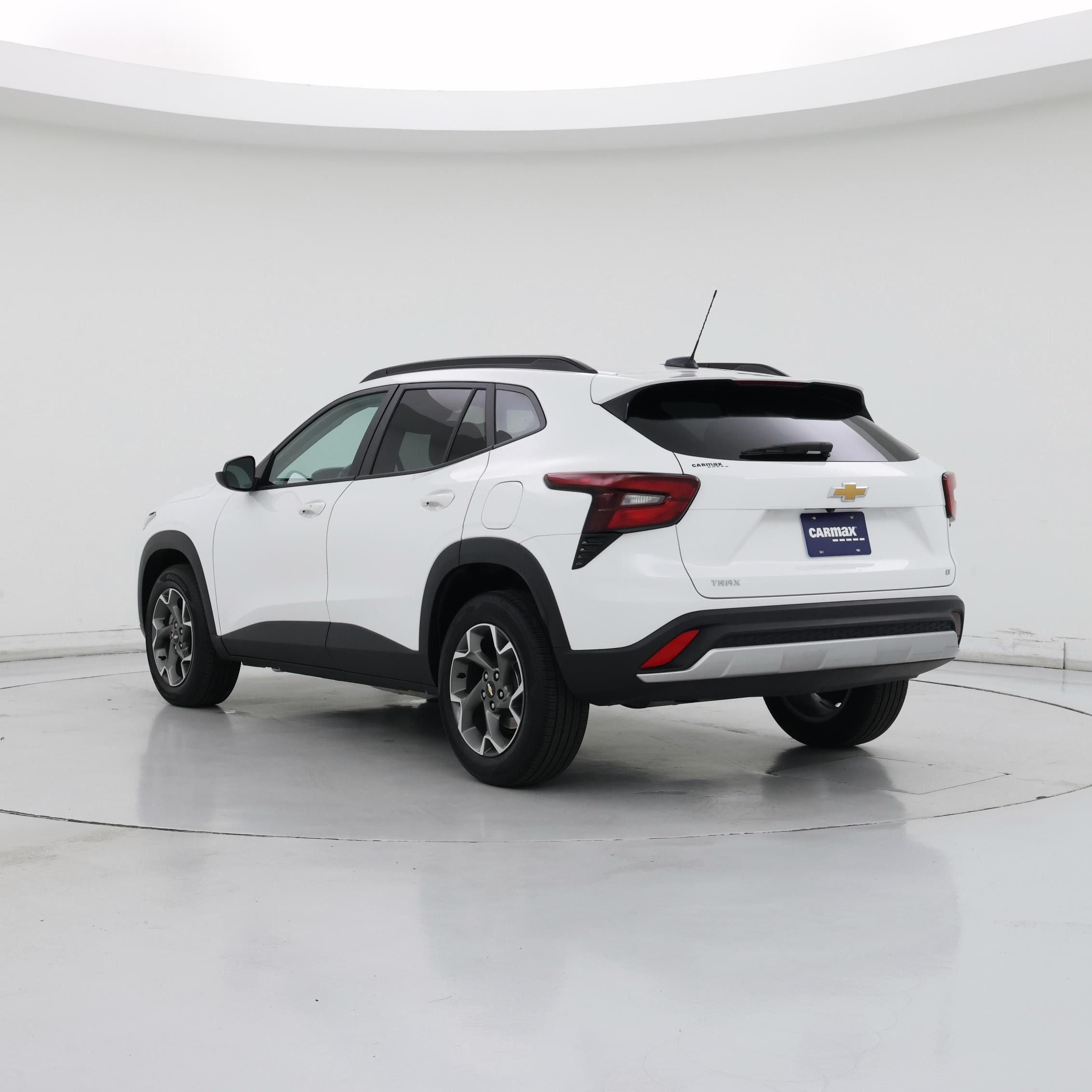 Thumbnail: 2025 Chevrolet Trax - 2