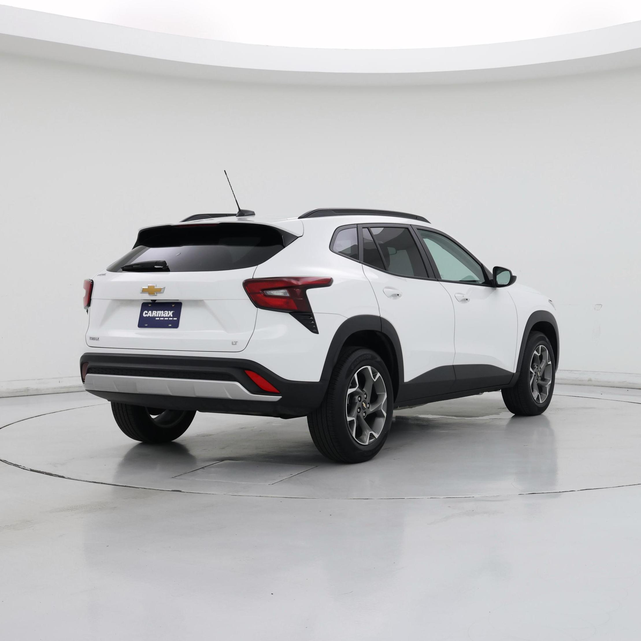 Thumbnail: 2025 Chevrolet Trax - 8