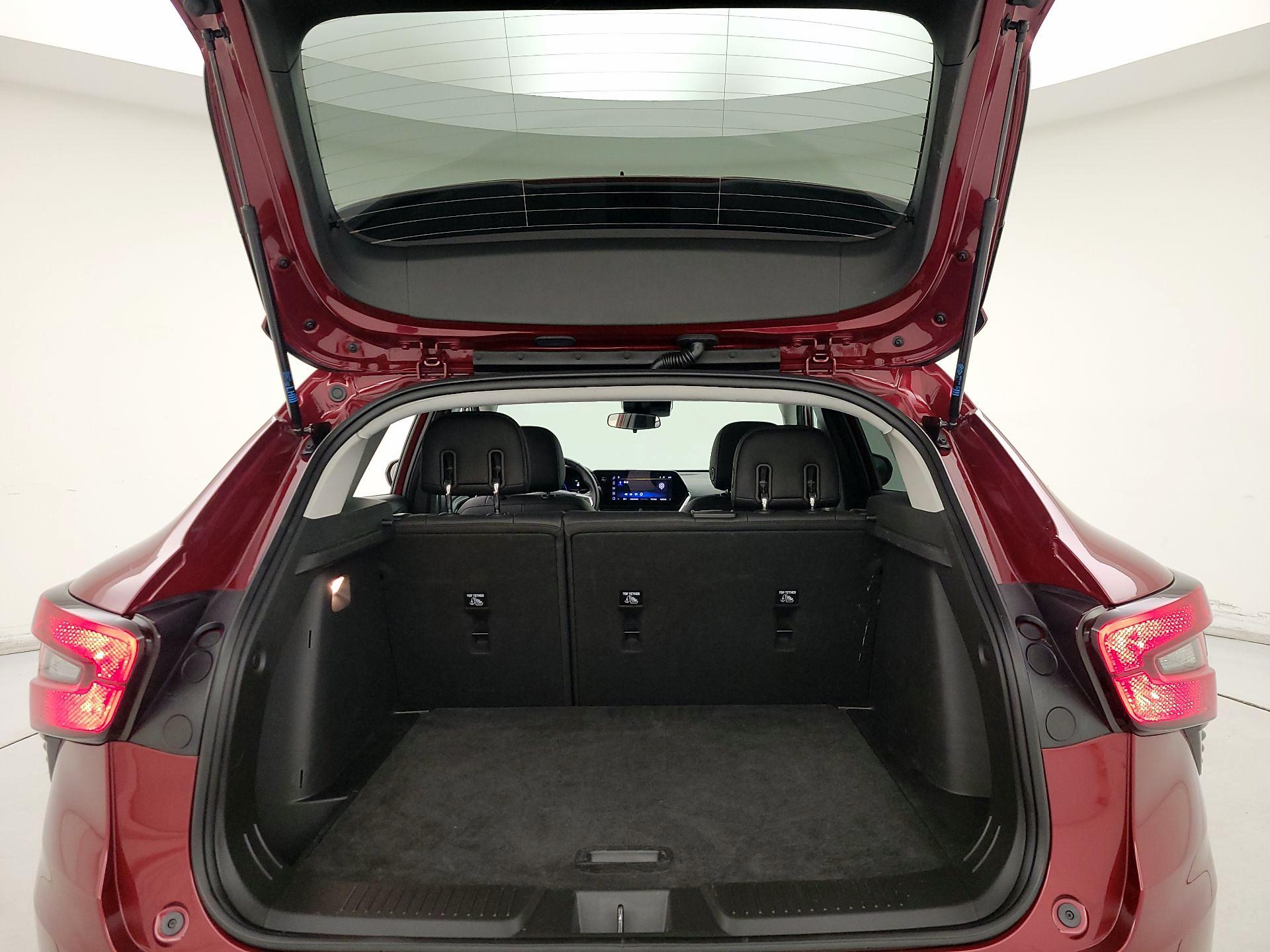 Thumbnail: 2025 Chevrolet Trax - 20