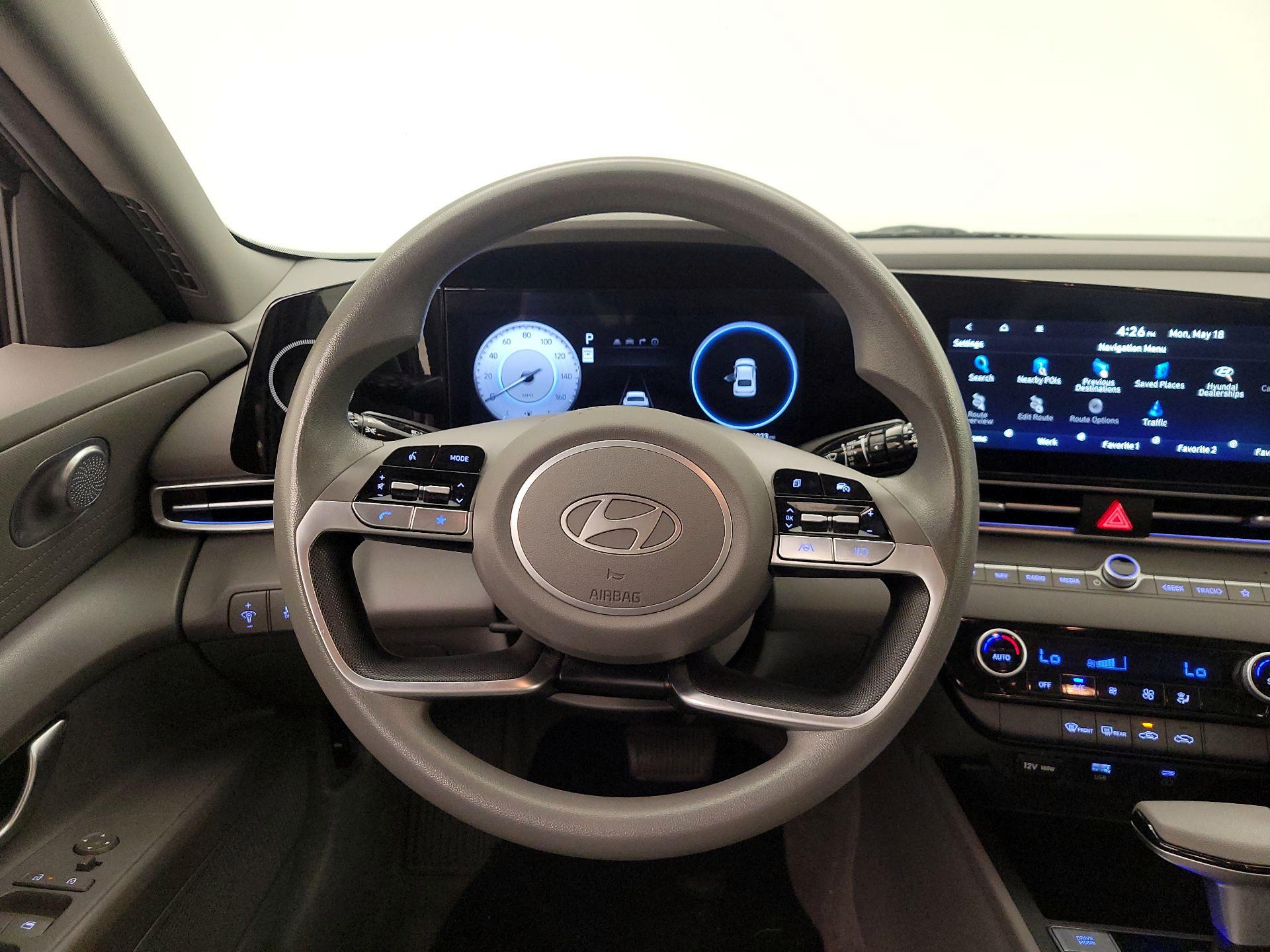 Thumbnail: 2024 Hyundai Elantra - 10