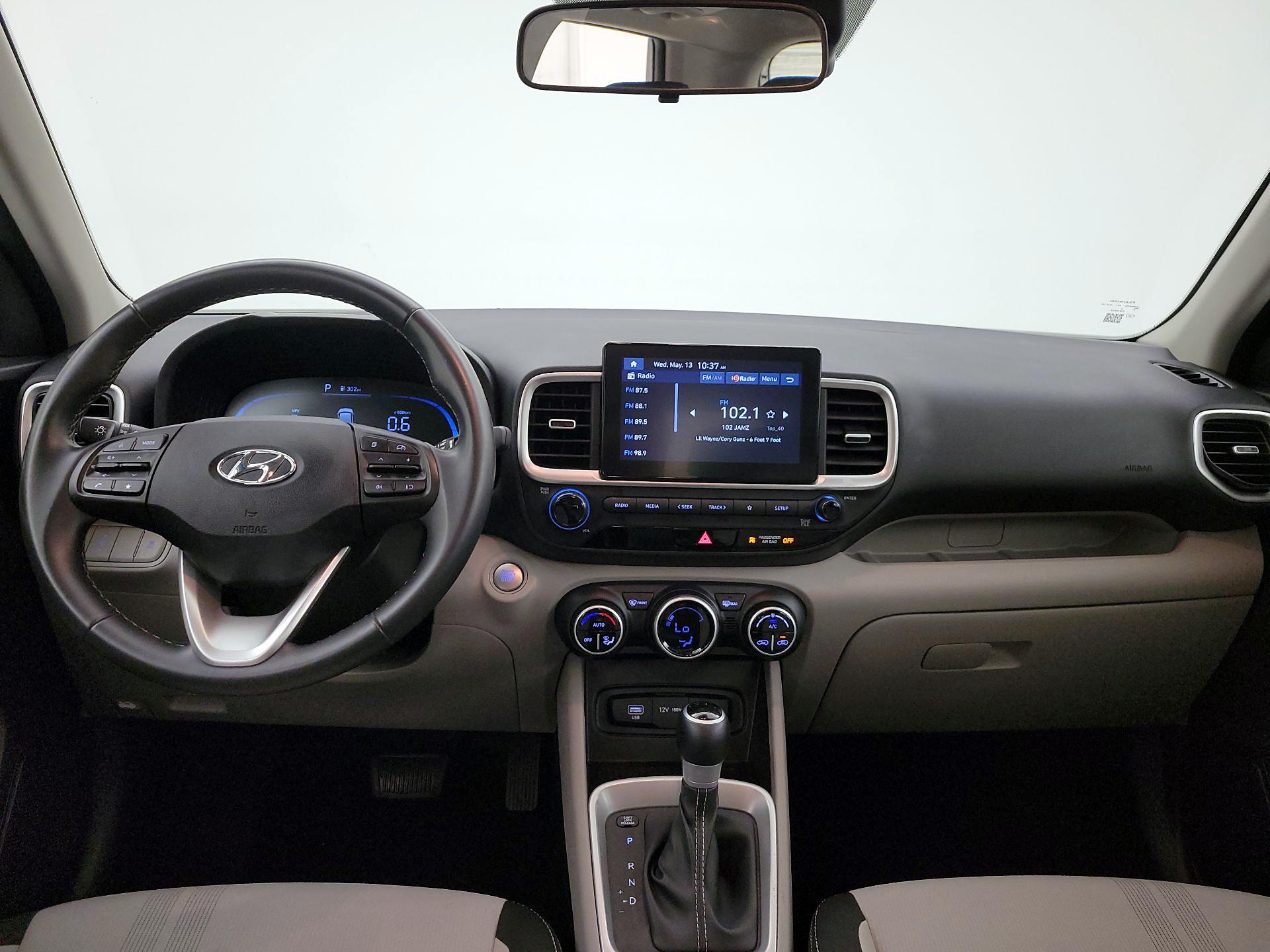 Thumbnail: 2025 Hyundai Venue - 9