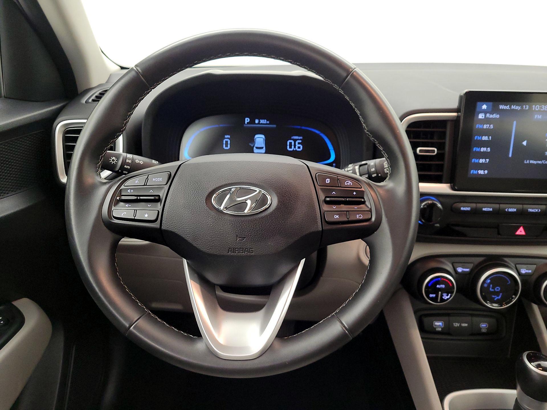 Thumbnail: 2025 Hyundai Venue - 10