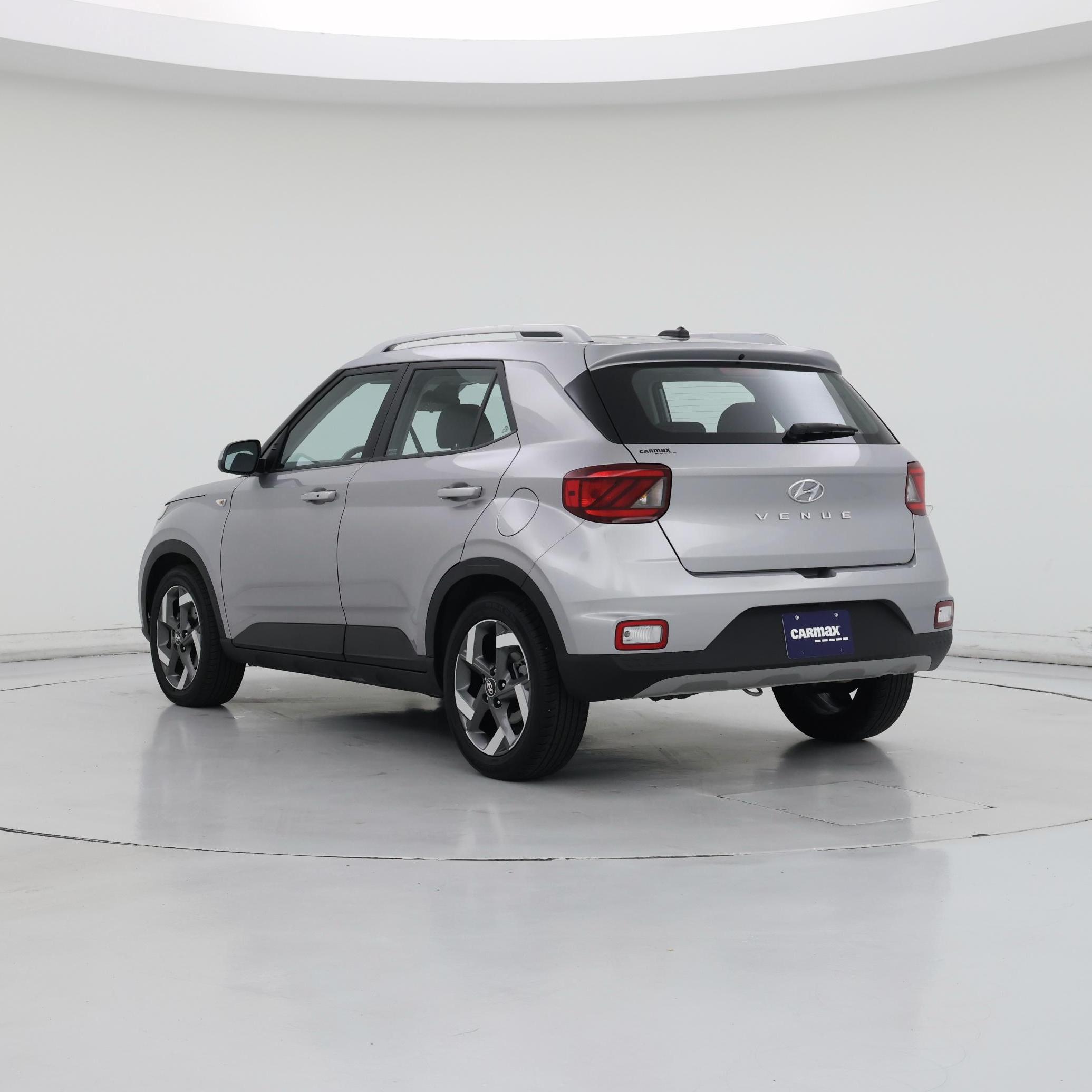 Thumbnail: 2025 Hyundai Venue - 2