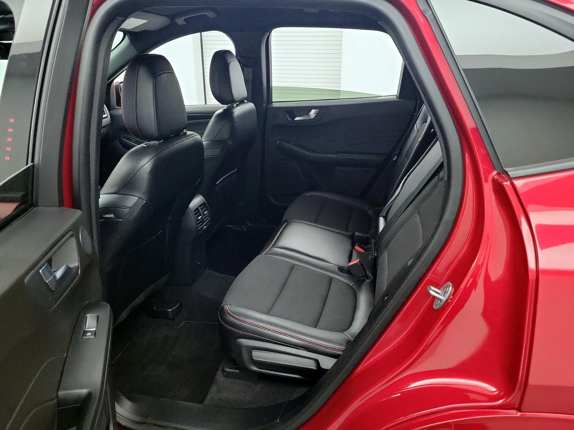 Thumbnail: 2023 Ford Escape - 18